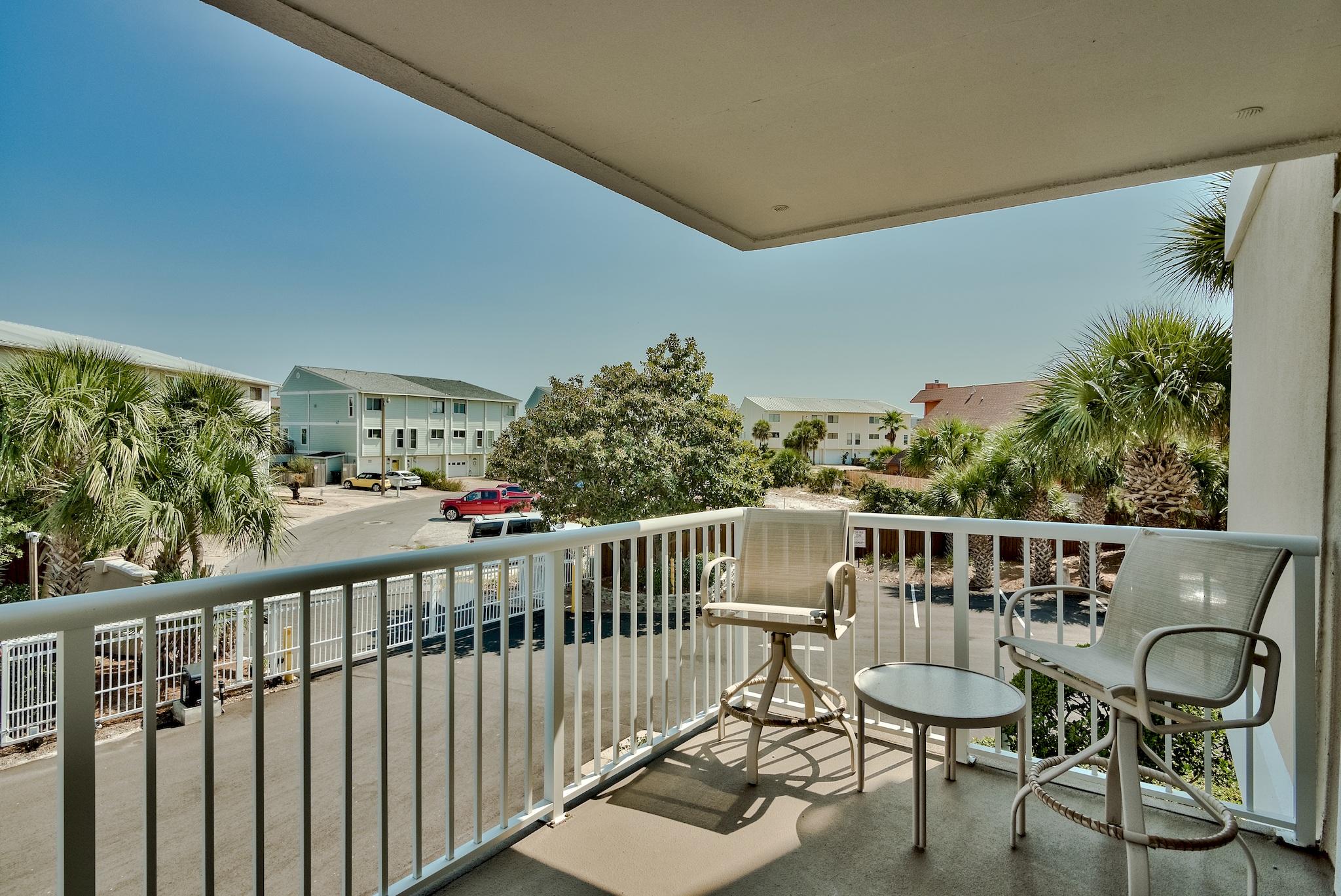 SUN KING TOWERS PH 1 - Residential