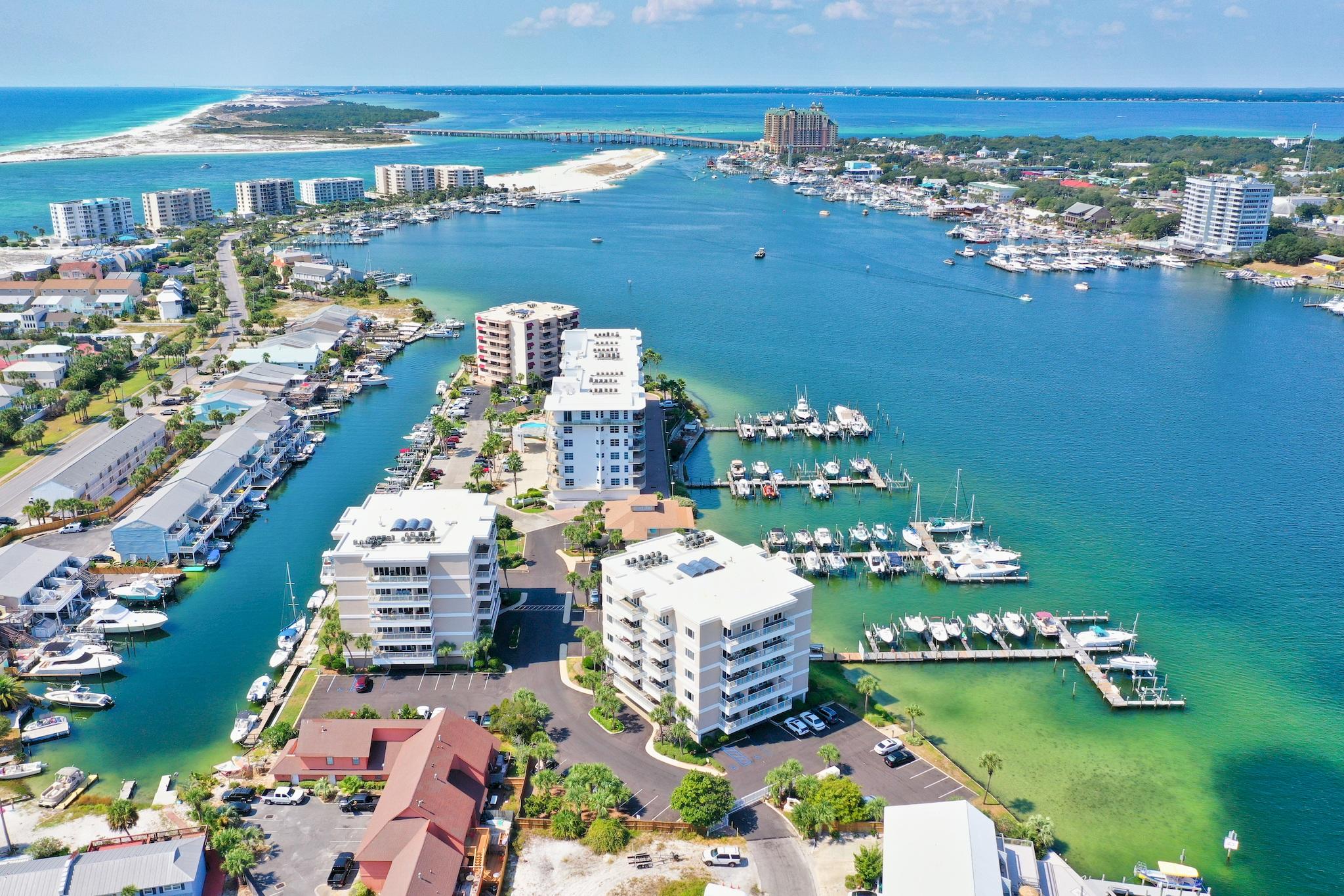 SUN KING TOWERS PH 1 - Residential