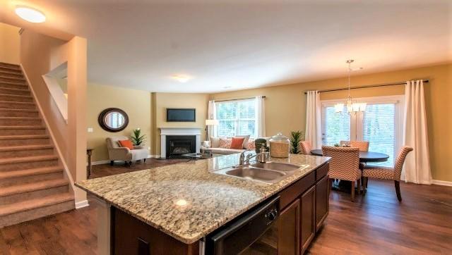 Redstone Commons - Residential