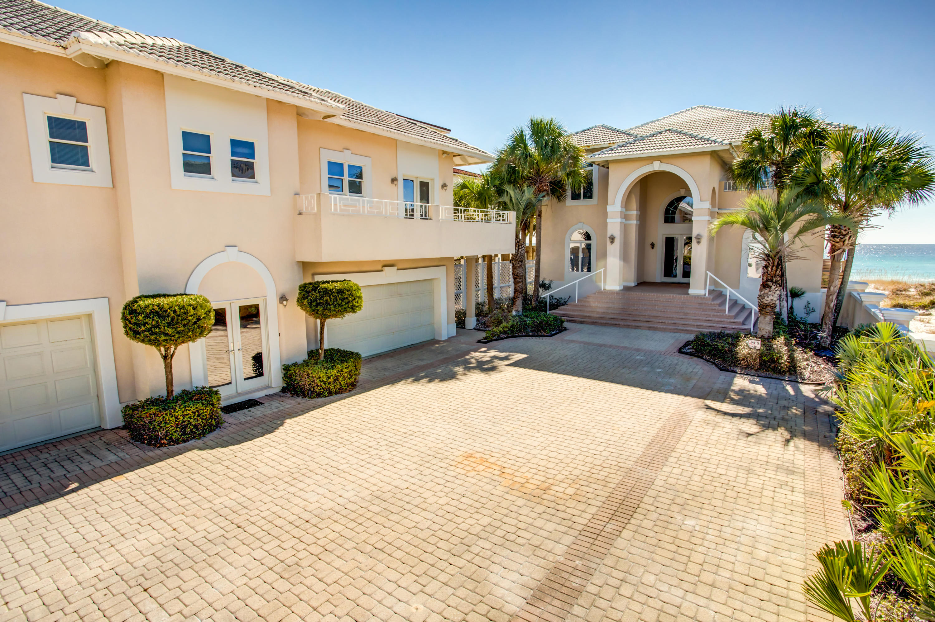 SHORES OF CRYSTAL BEACH - Residential
