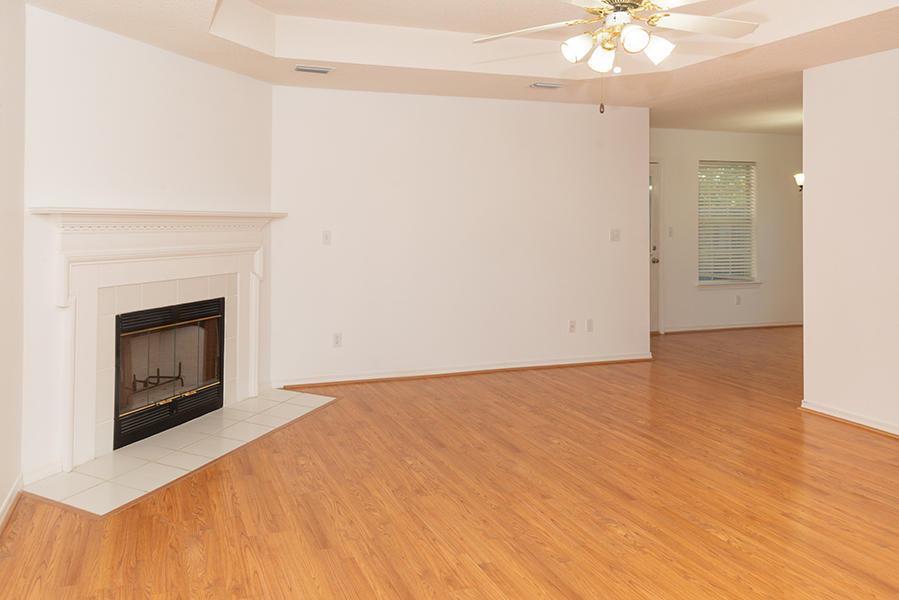 LAUREL OAKS S/D - Residential Lease