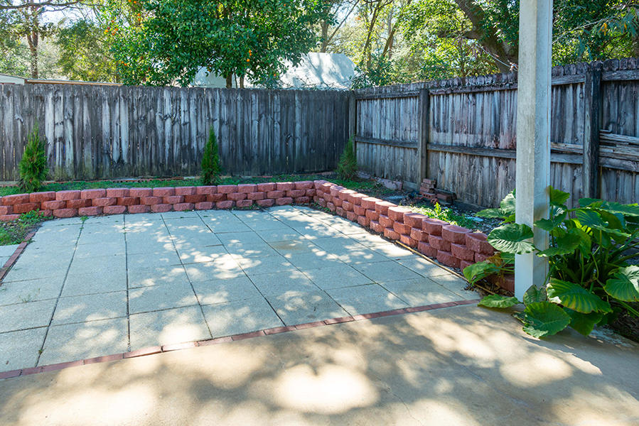 LAUREL OAKS S/D - Residential Lease