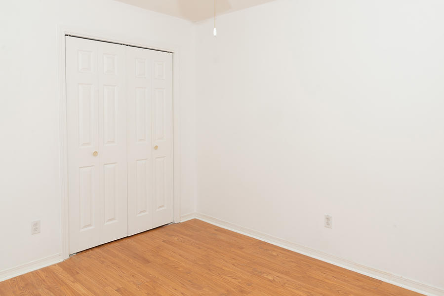 LAUREL OAKS S/D - Residential Lease