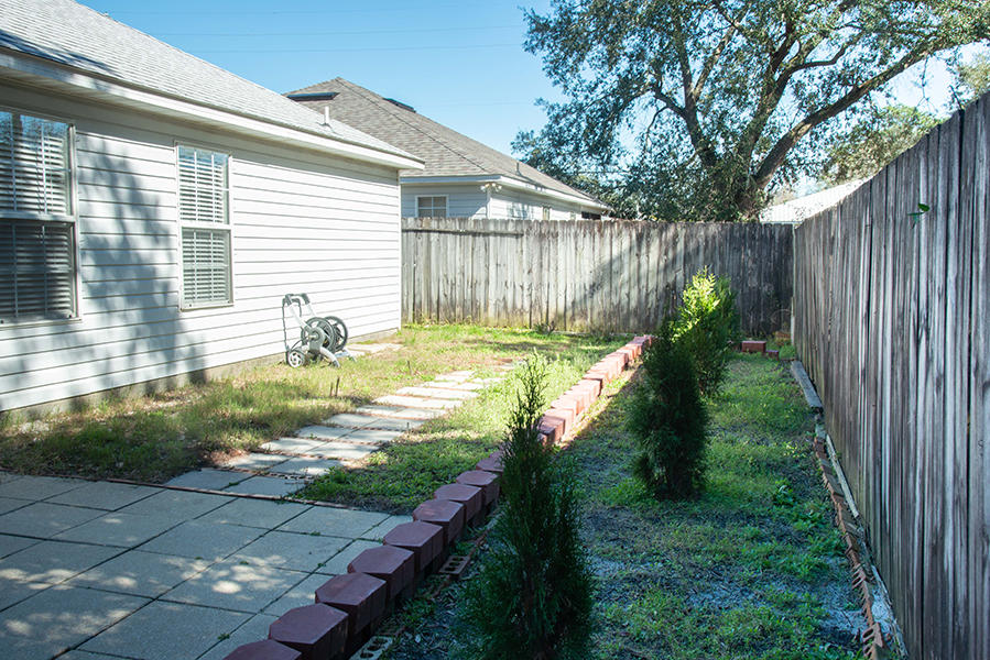 LAUREL OAKS S/D - Residential Lease