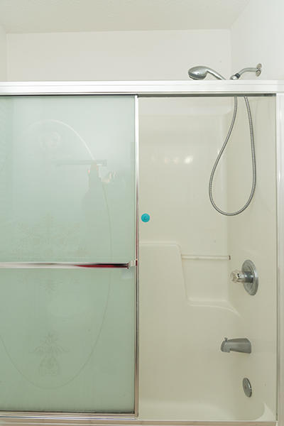 LAUREL OAKS S/D - Residential Lease