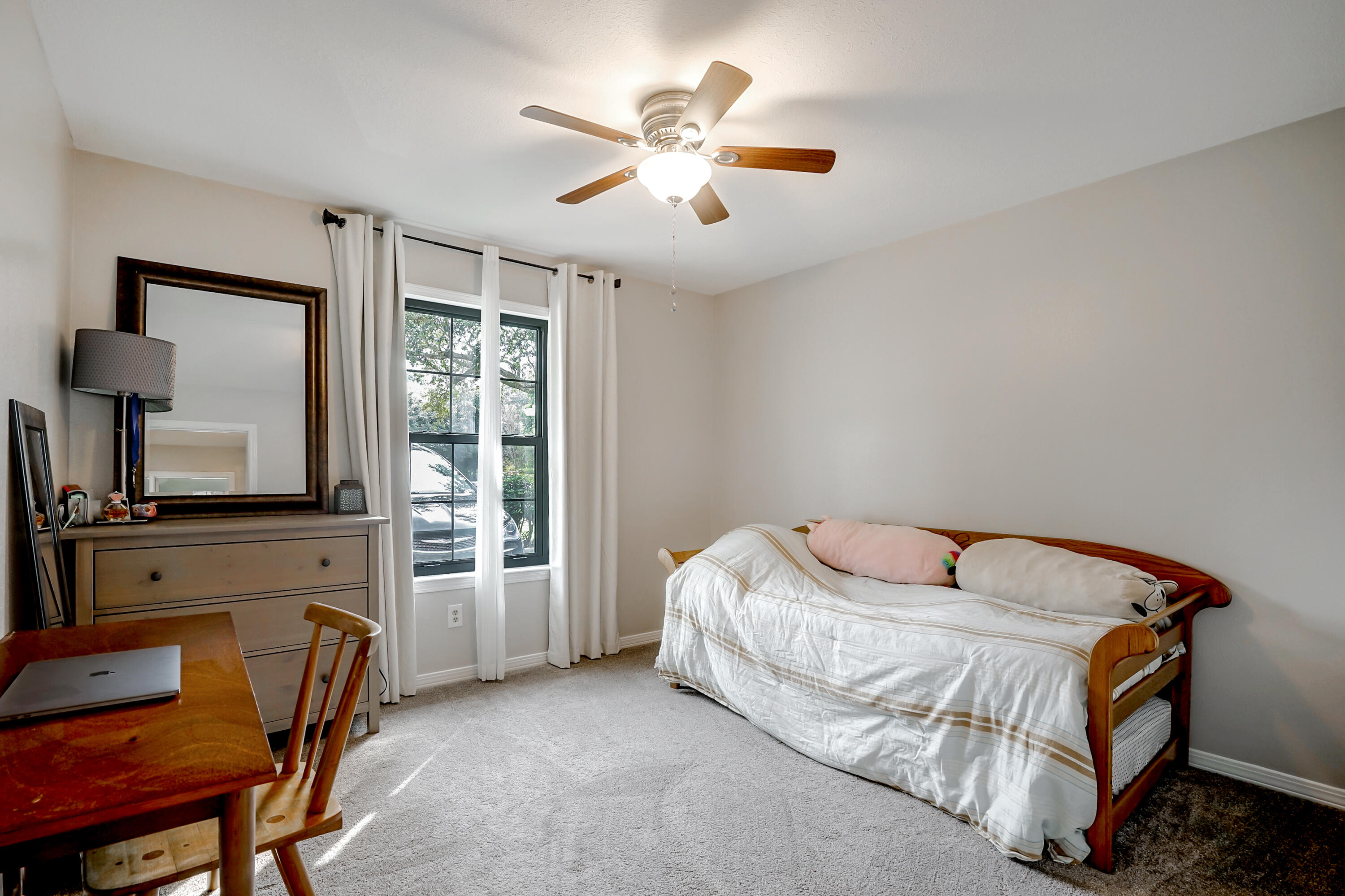 WOODLANDS PH 4 - Residential