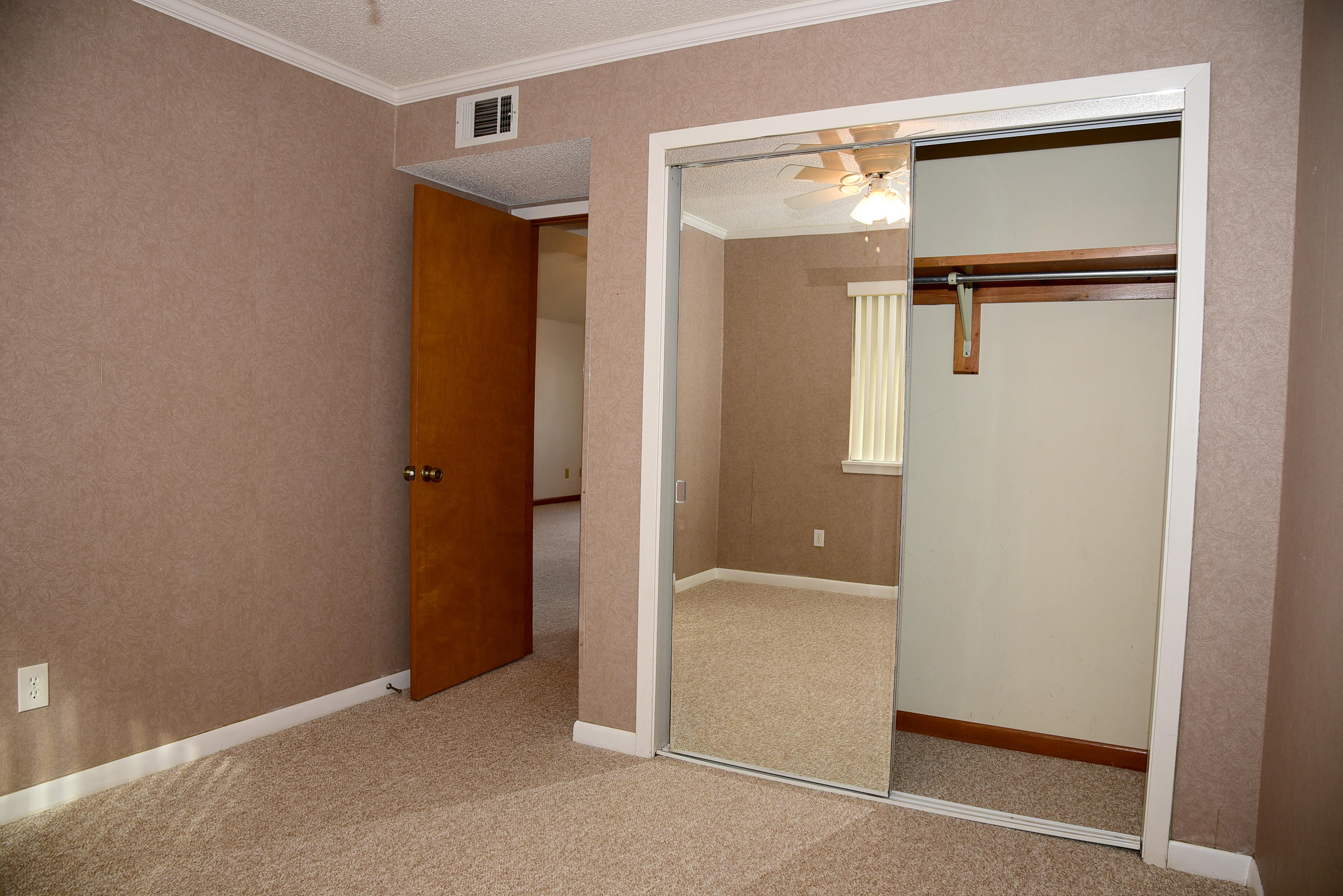 CEDAR RIDGE PH 8 - Residential