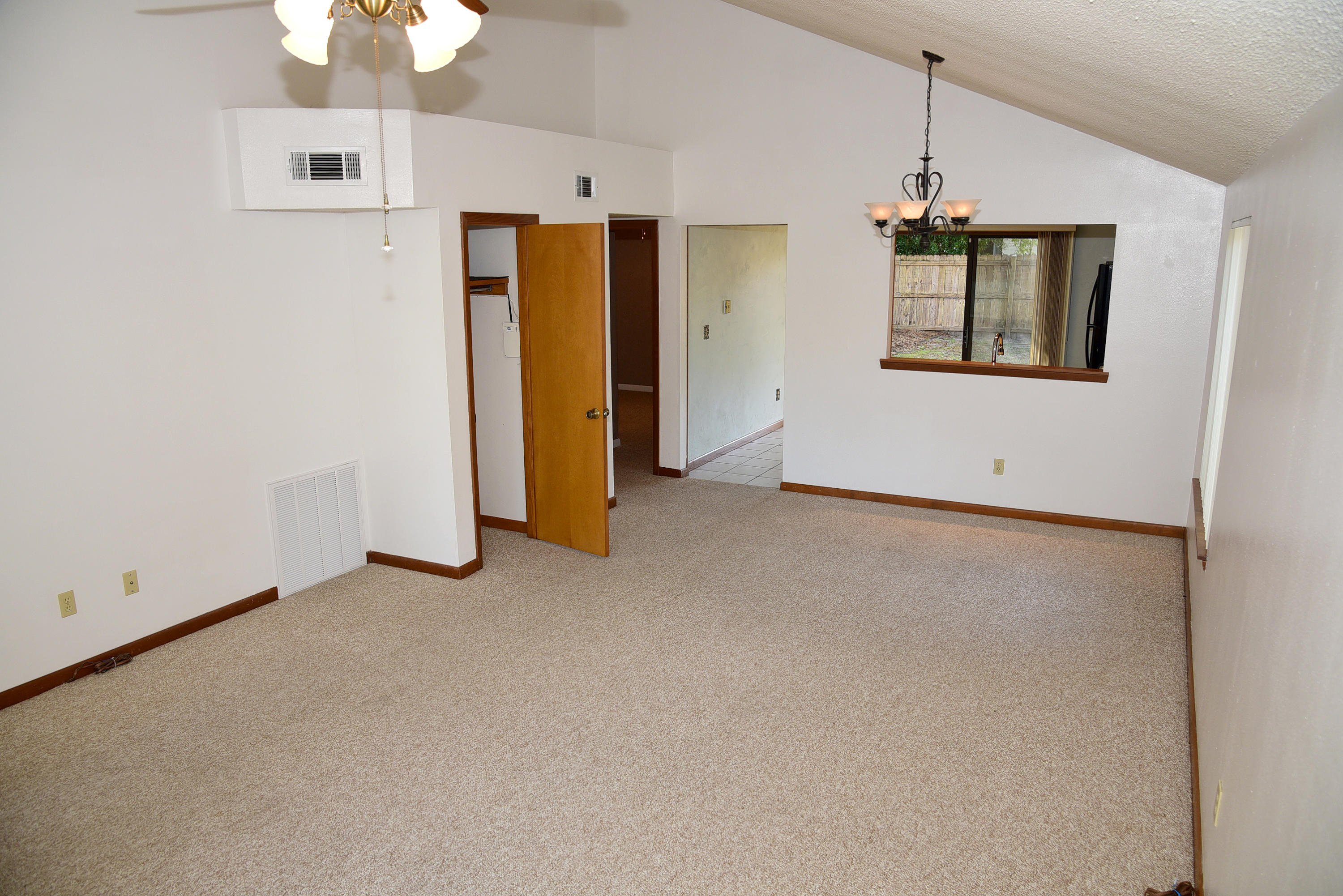 CEDAR RIDGE PH 8 - Residential