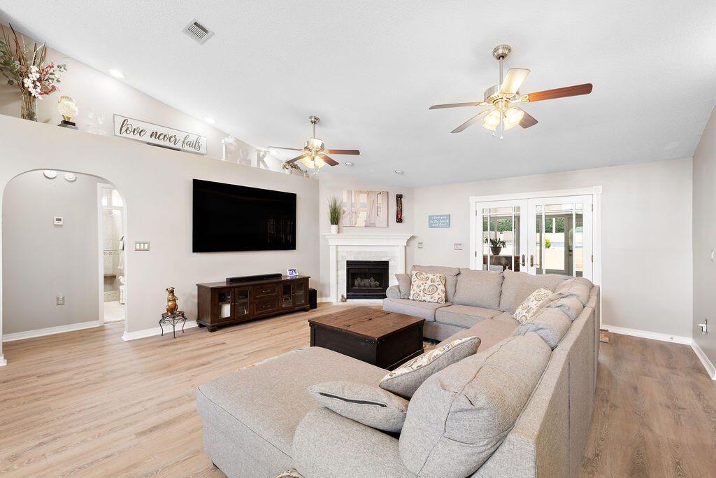 Wedgewood Acres - Residential