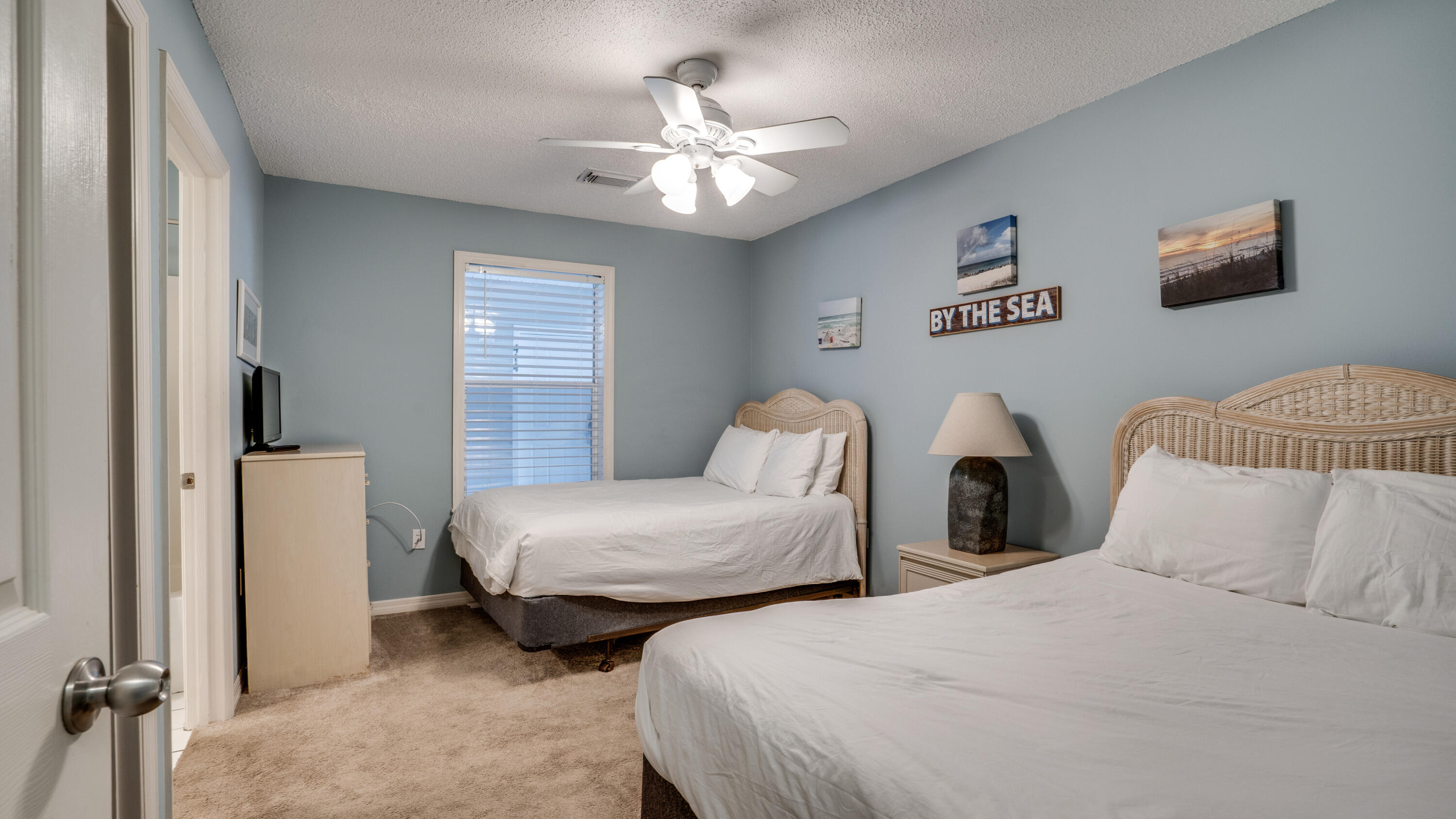 BEACHSIDE VILLAS CONDO - Residential