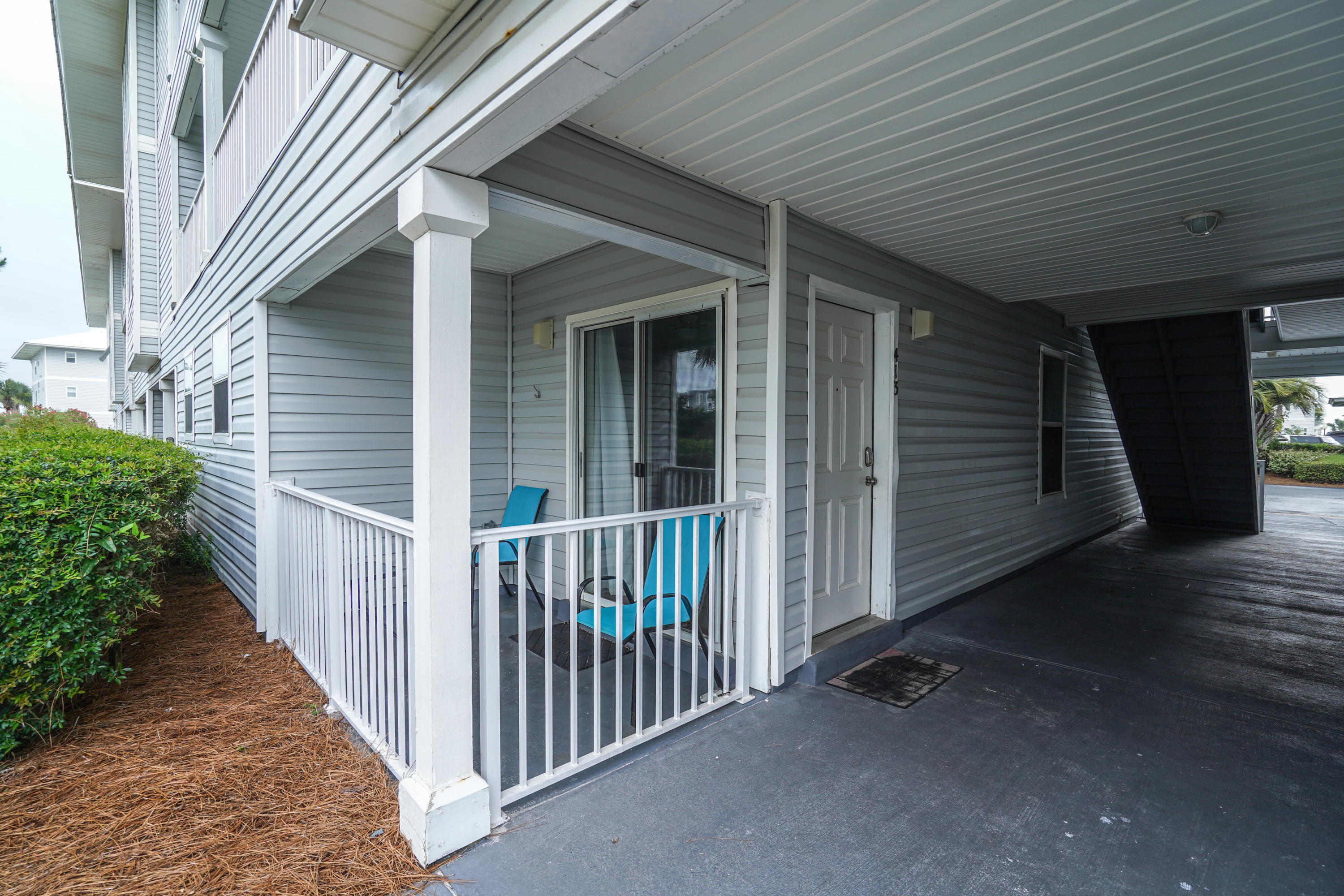 BEACHSIDE VILLAS CONDO - Residential