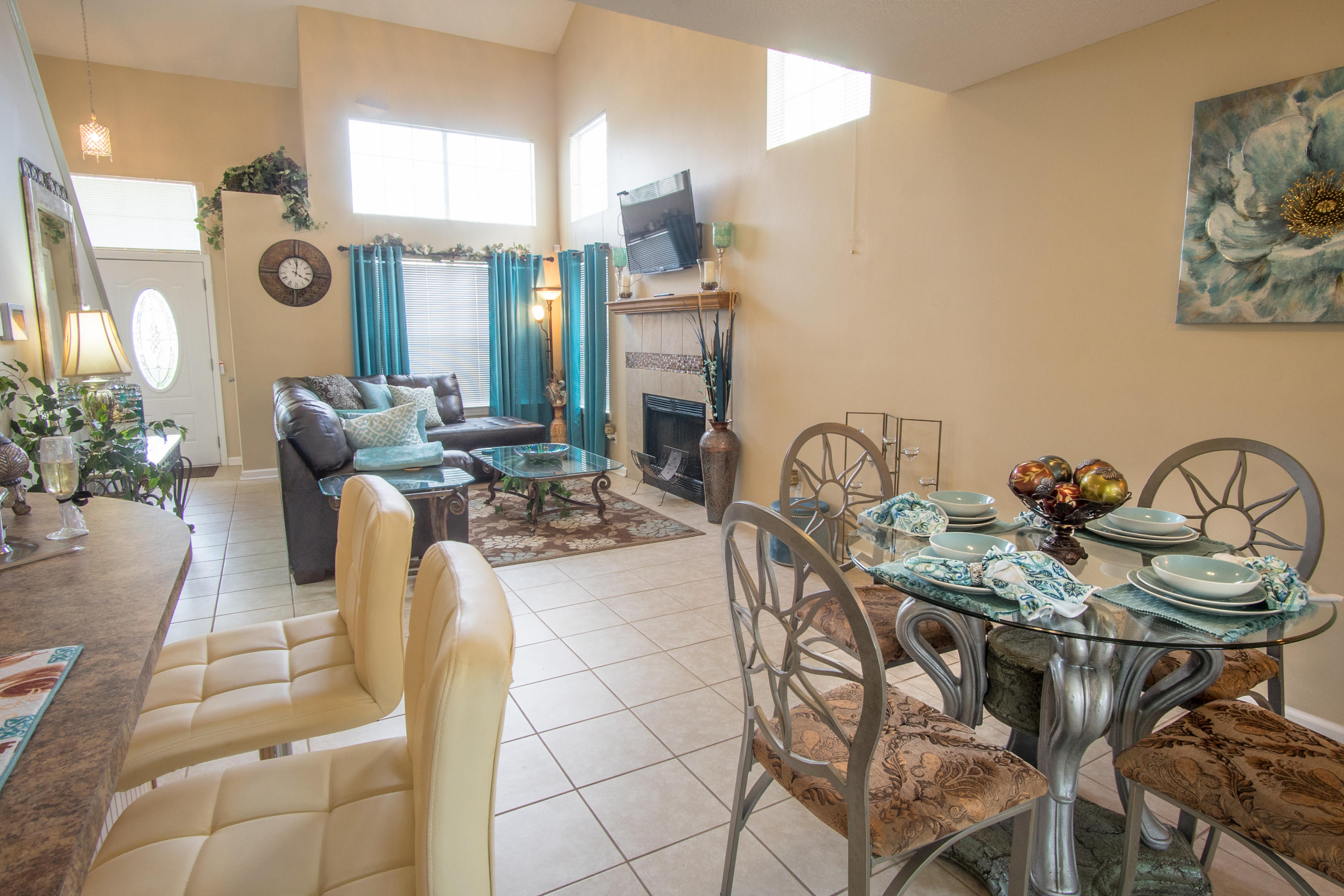 QUAIL RIDGE LANDING - Residential