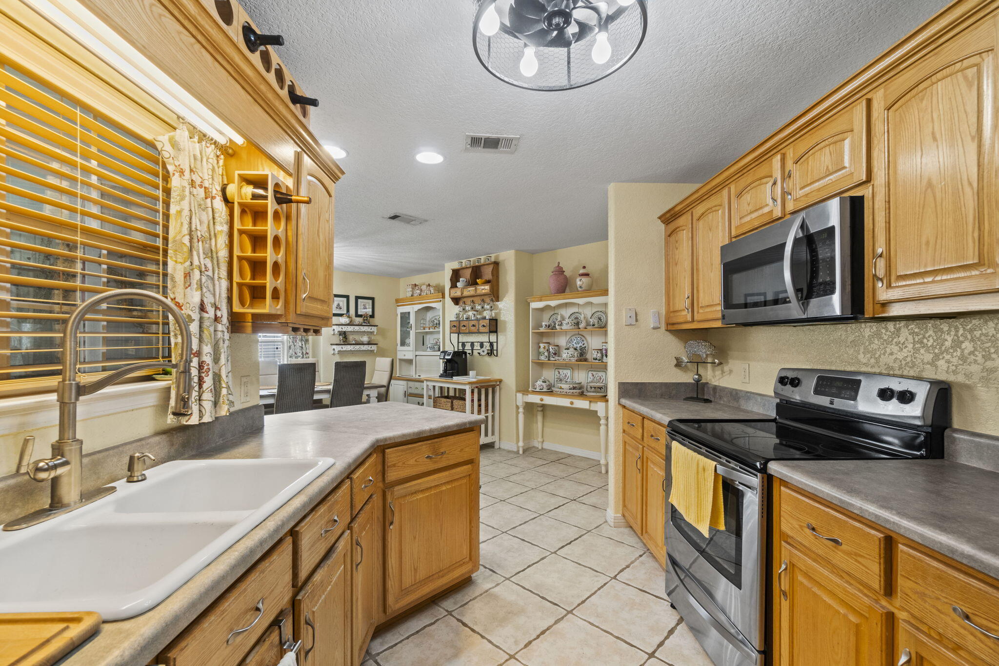 Tree Top Terrace - Residential