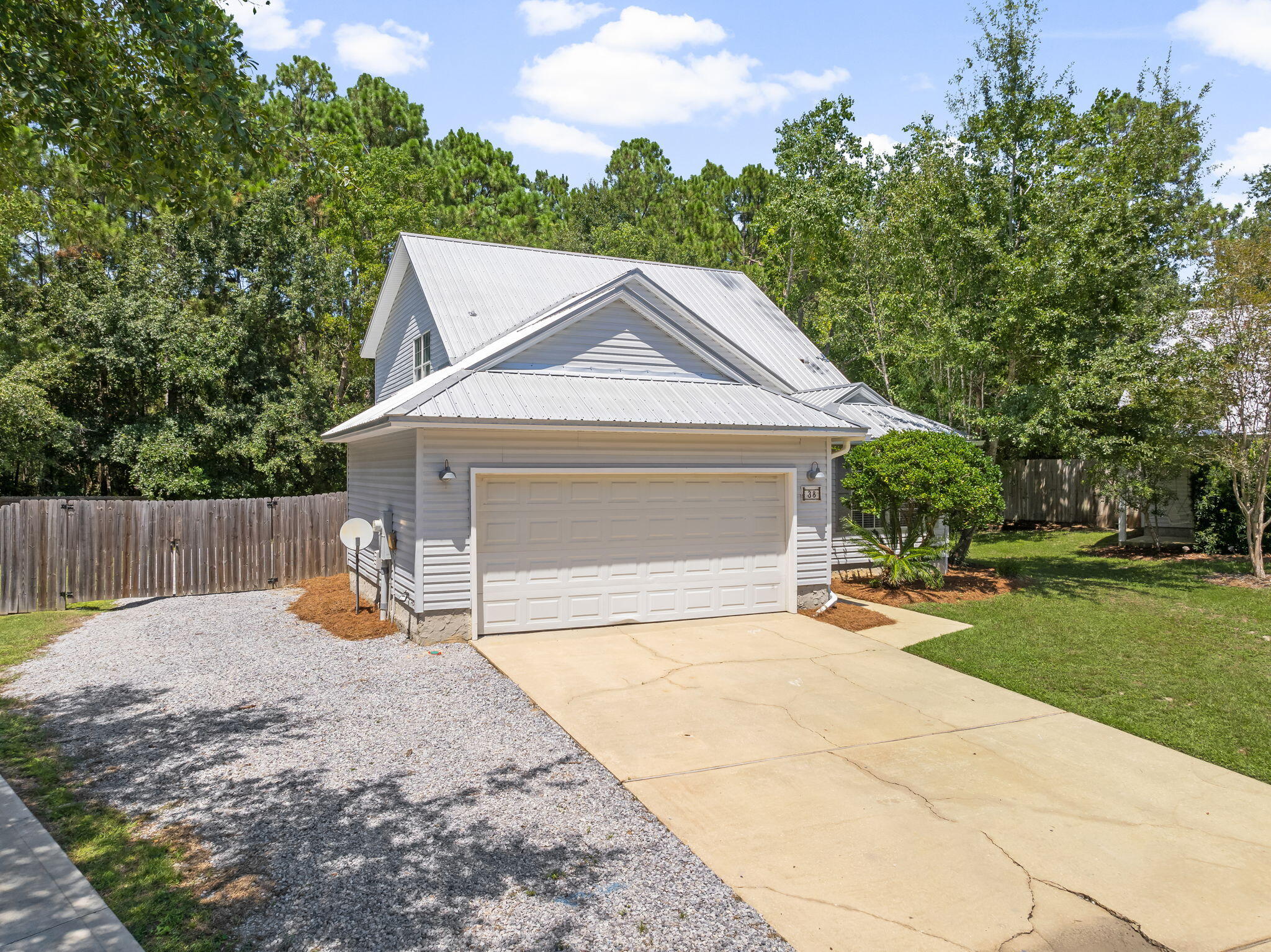 MAGNOLIA CREEK PHASE 2 - Residential