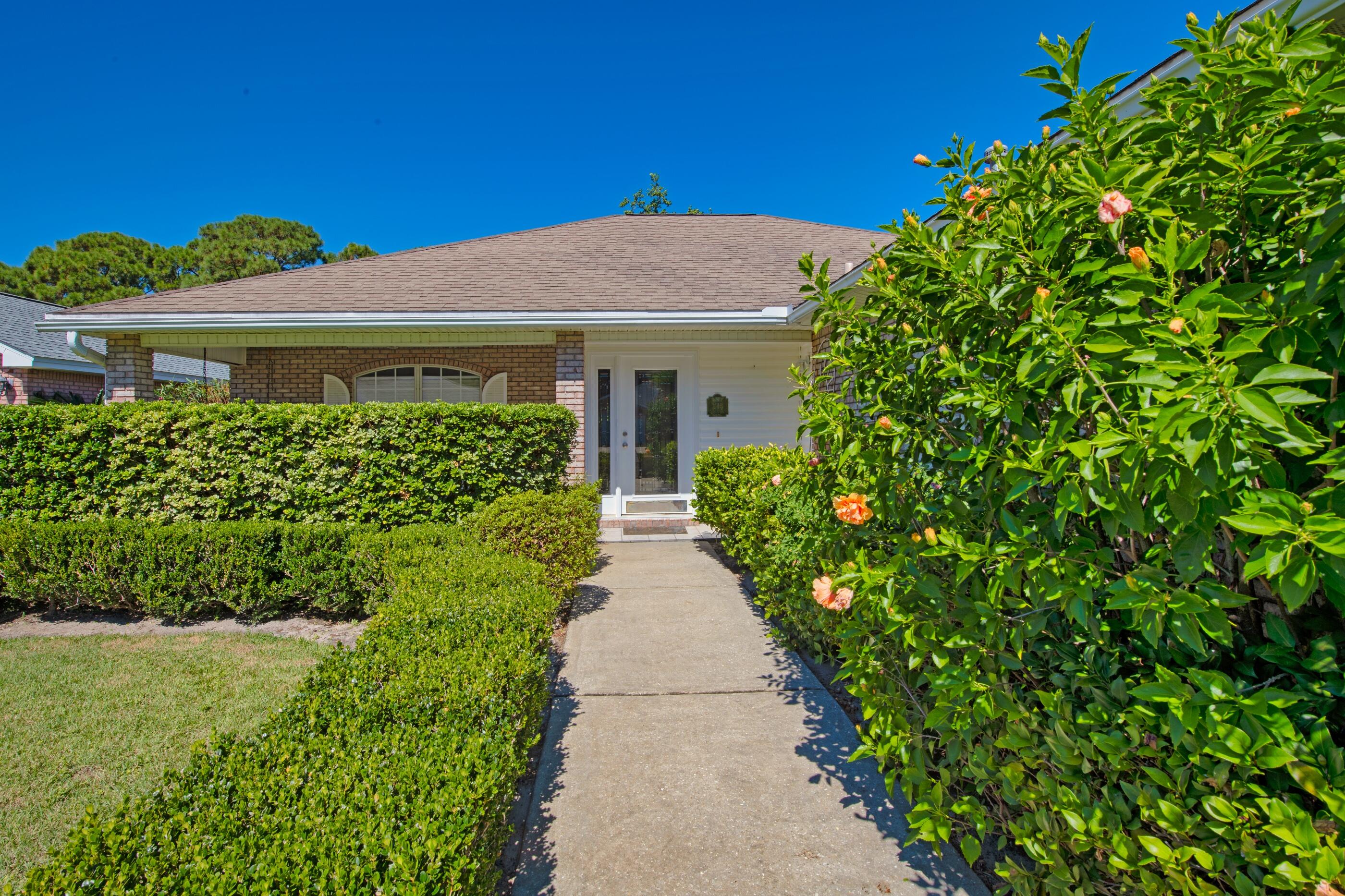 BAYSIDE - Residential