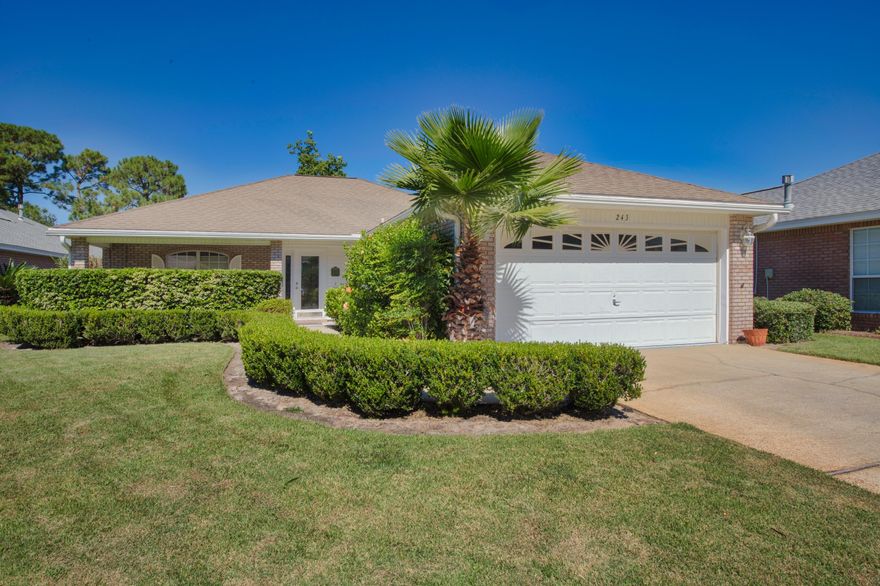 All major updates have been completed in this move in ready Florida home! Updates include: HVAC replacement, interior paint throughout, laminate flooring completed in late 2022. New stainless appliances, light fixtures/fans, water heater in 2023. Seller has agreed to replace the roof before closing, allowing the new Buyer to choose the color! A home inspection was recently completed, and all items were addressed. Bayside is a quiet, friendly neighborhood located near all major shopping conveniences. Please contact your Realtor to schedule a showing!