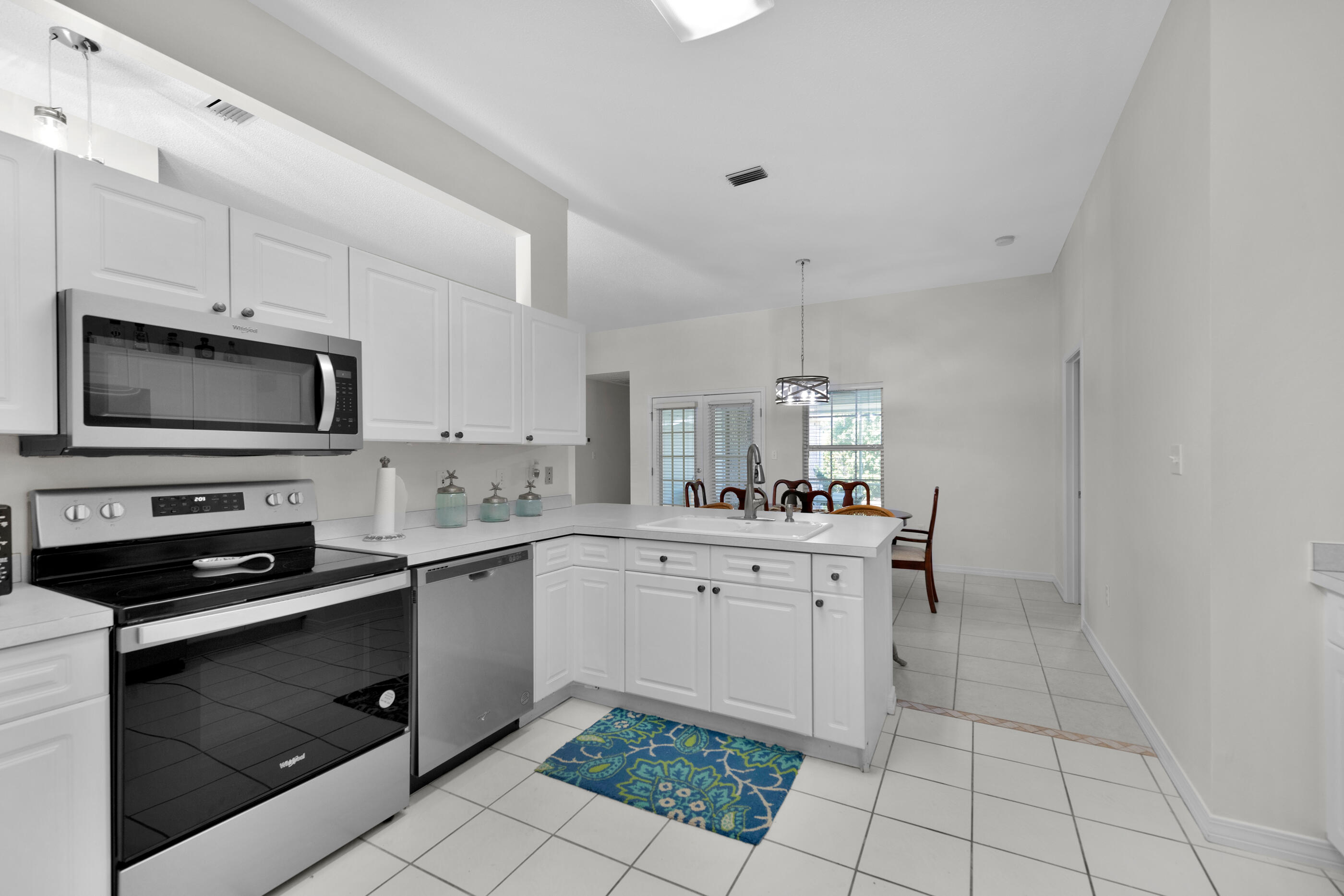 BAYSIDE - Residential