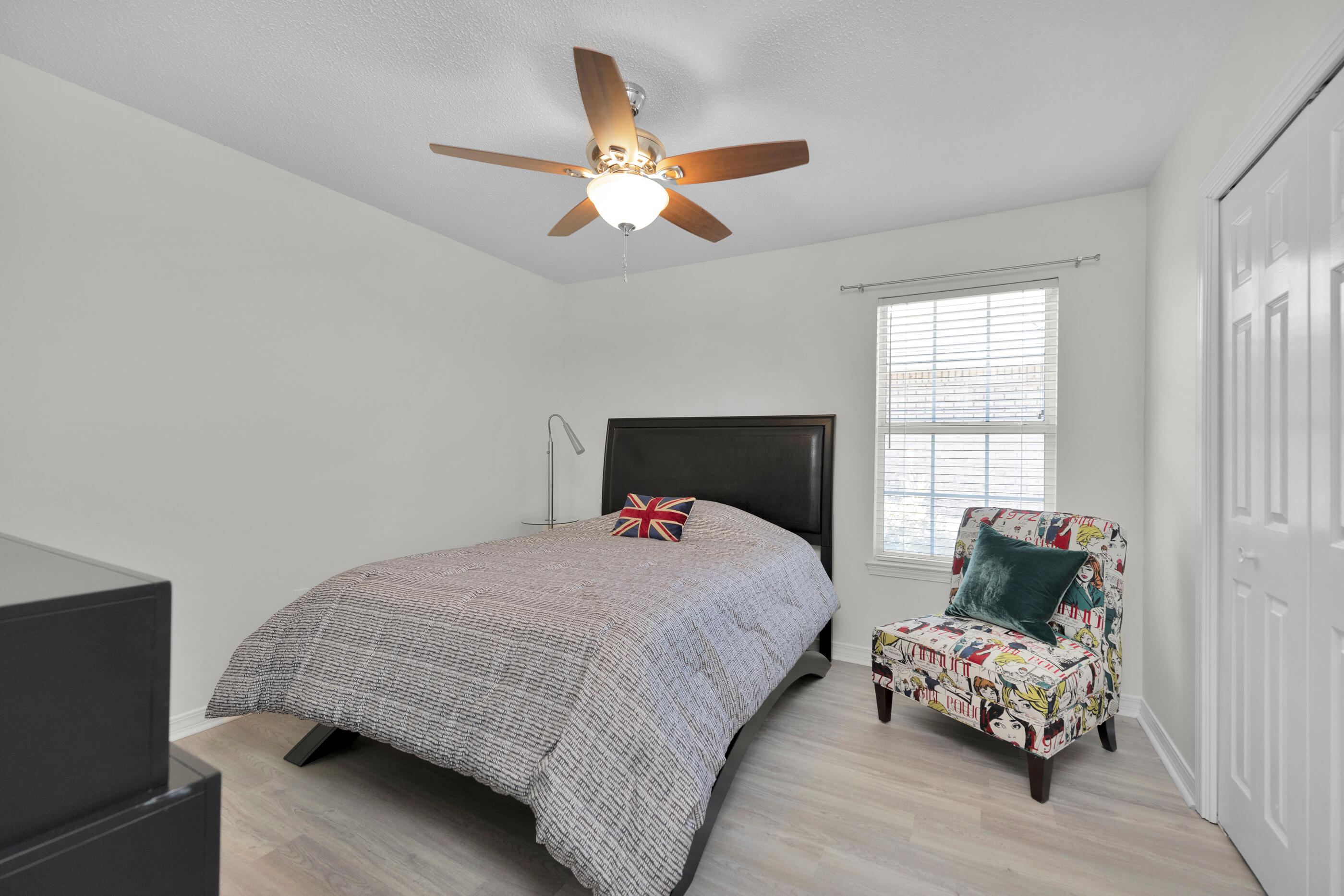 BAYSIDE - Residential