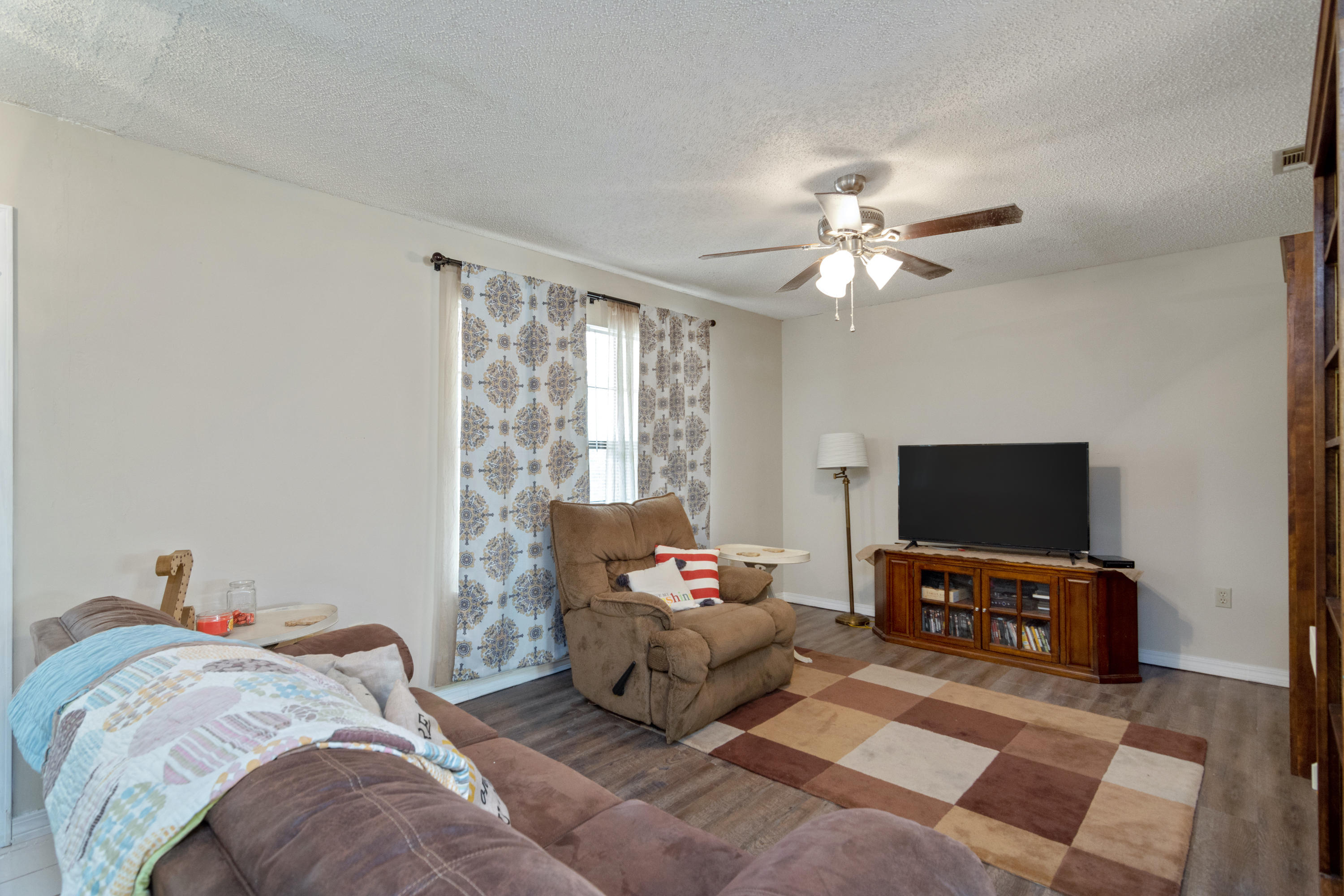 ADAMS POWELL S/D - Residential