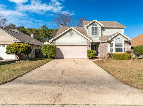 A home in Fort Walton Beach