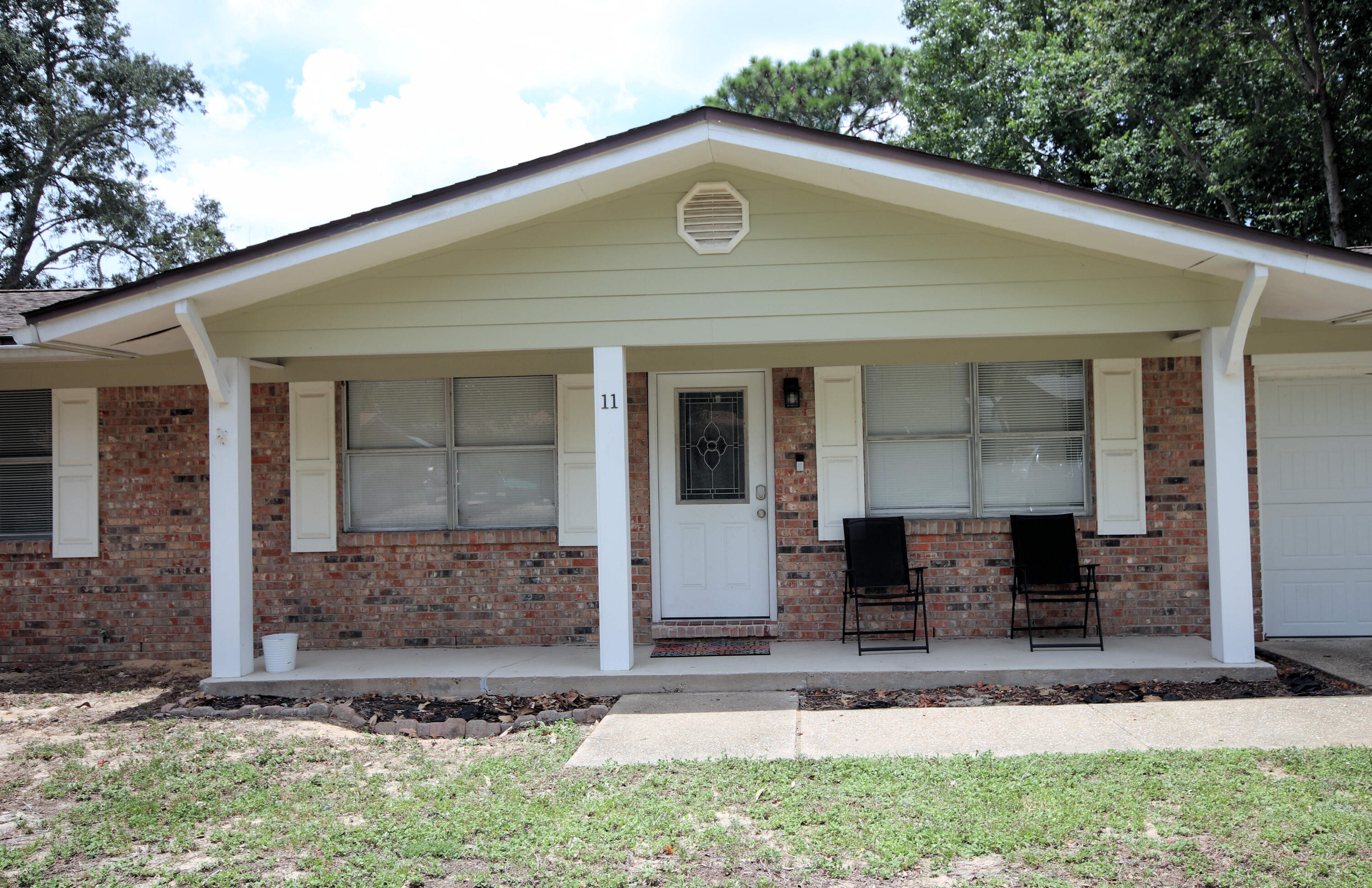 PORT DIXIE - Residential Lease