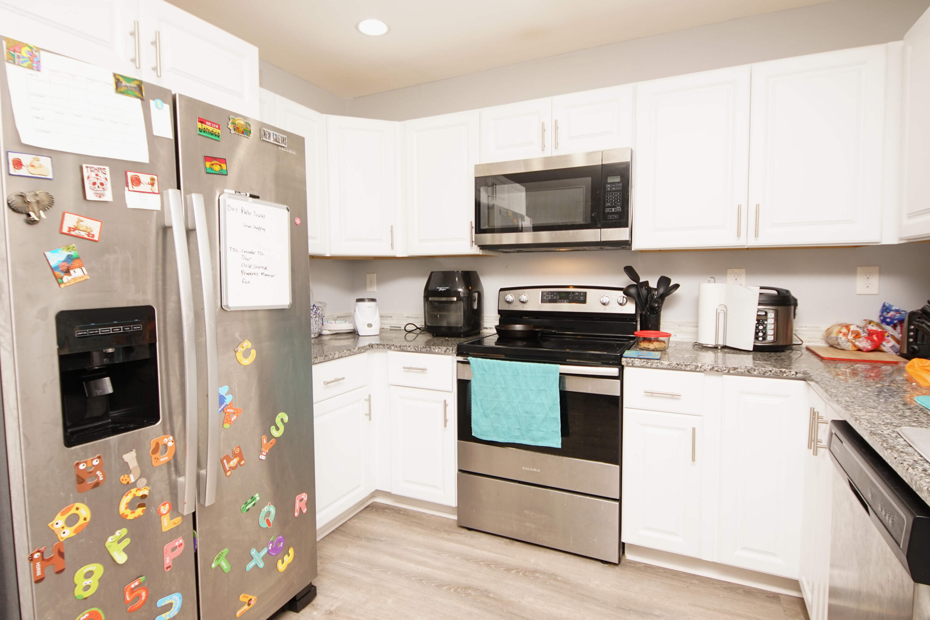 PORT DIXIE - Residential Lease