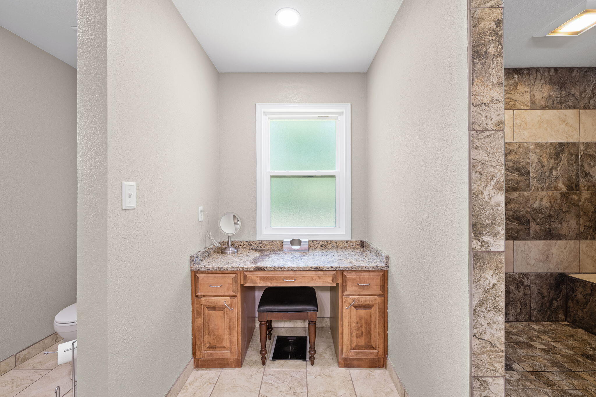 HIDDEN CREEK AT HOLLEY BY THE SEA - Residential