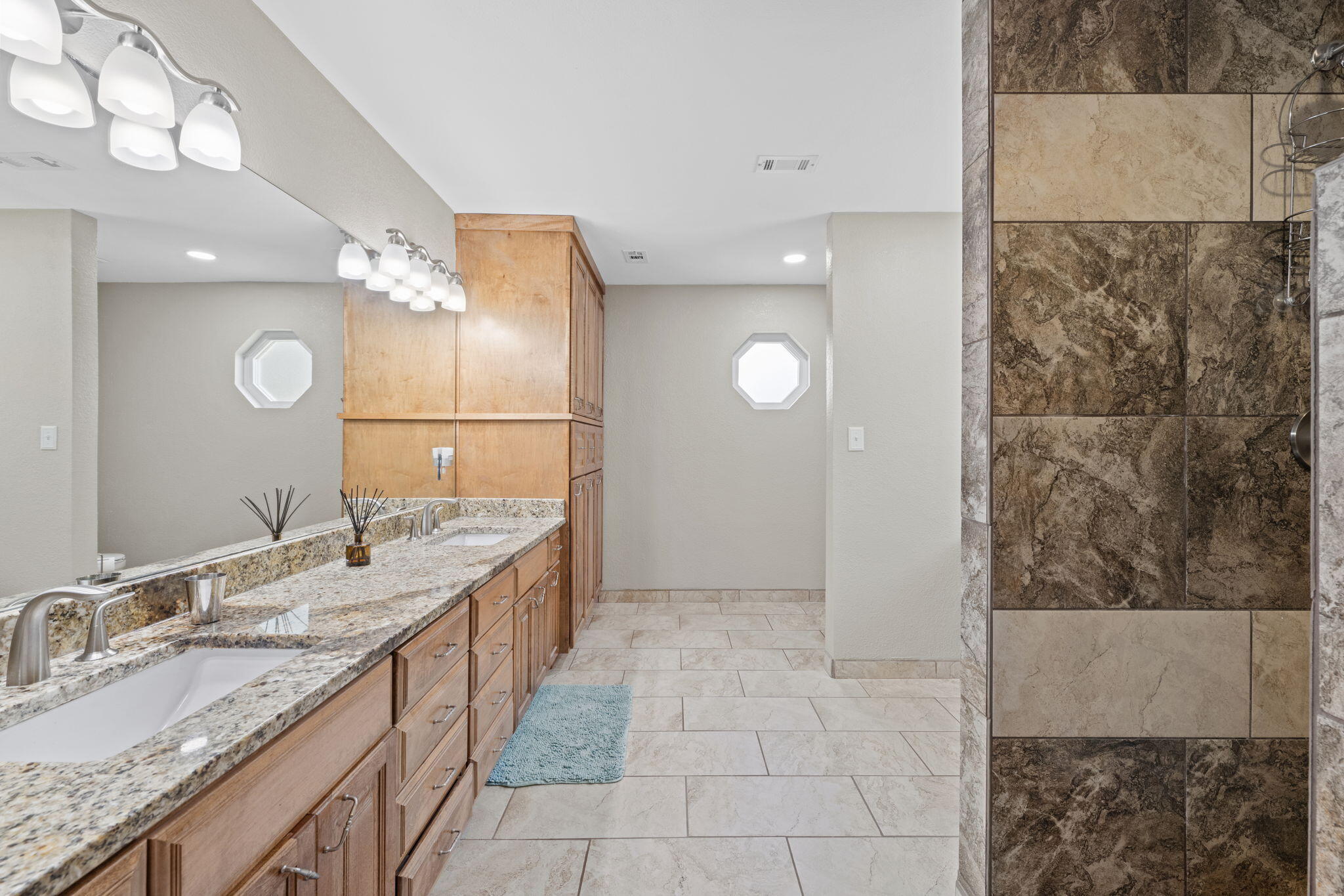 HIDDEN CREEK AT HOLLEY BY THE SEA - Residential