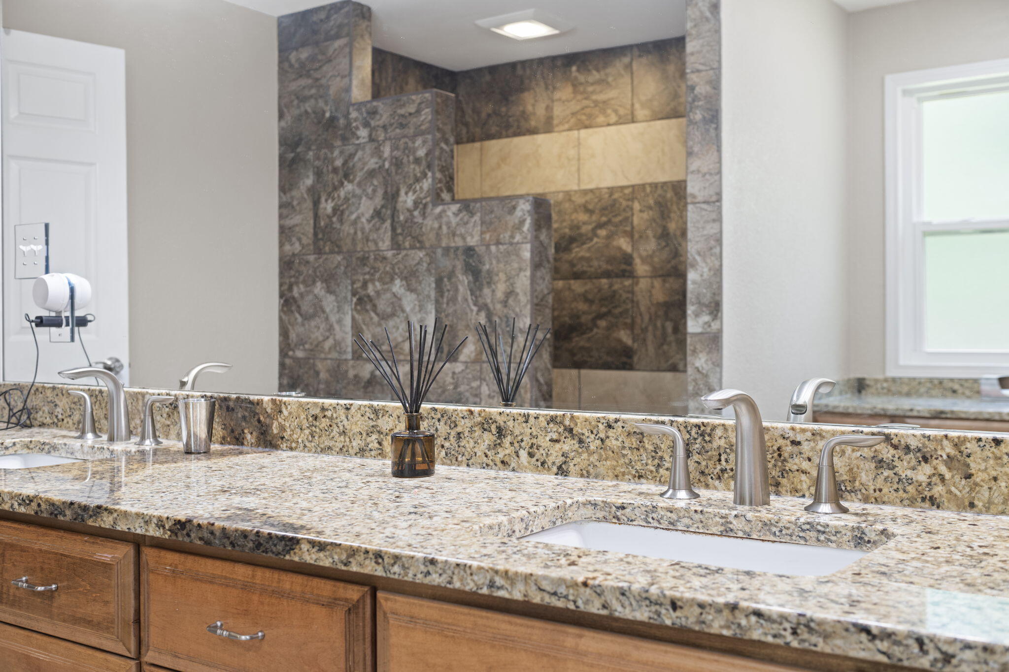 HIDDEN CREEK AT HOLLEY BY THE SEA - Residential