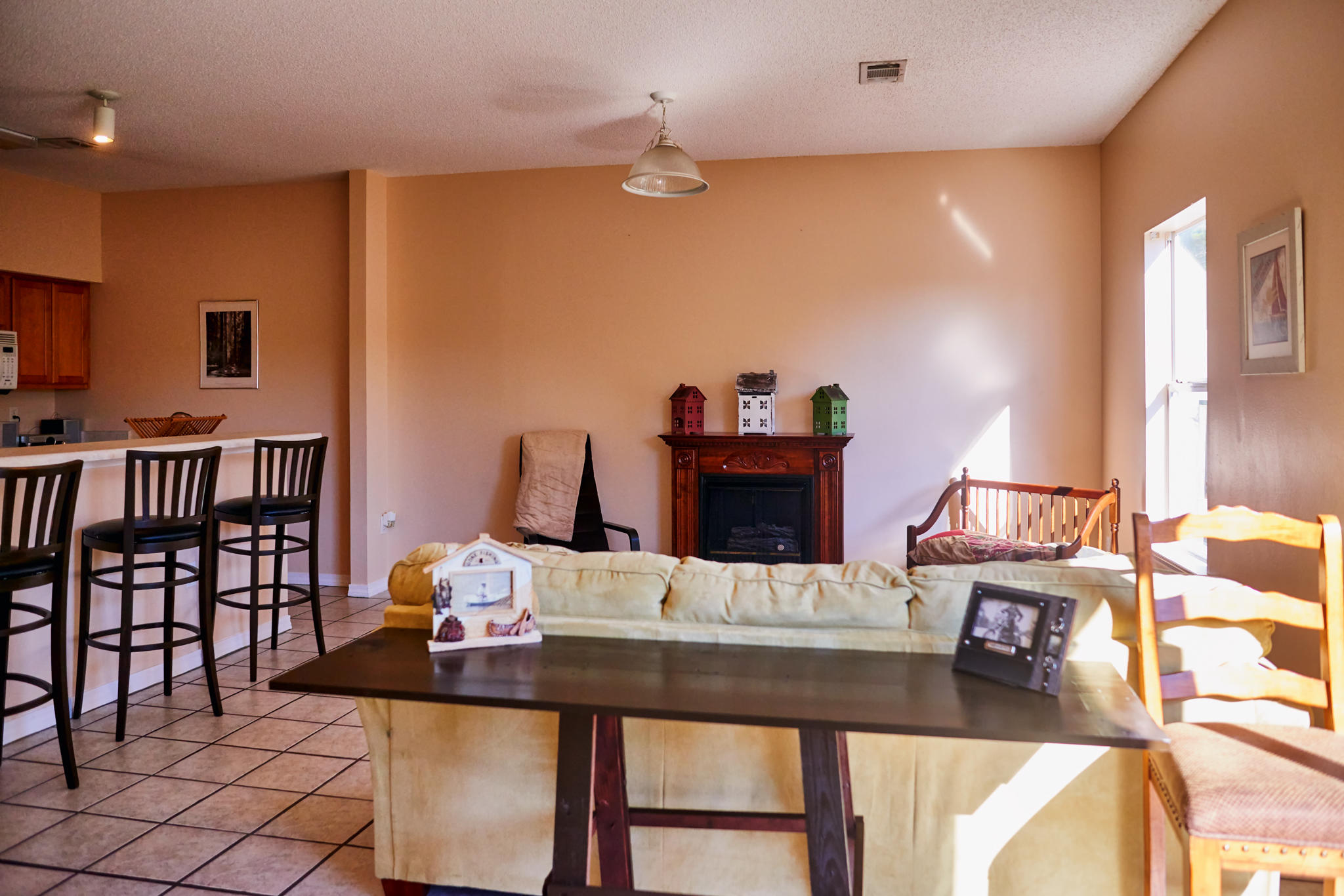 SANTA ROSA OAKS CONDOMINIUM - Residential