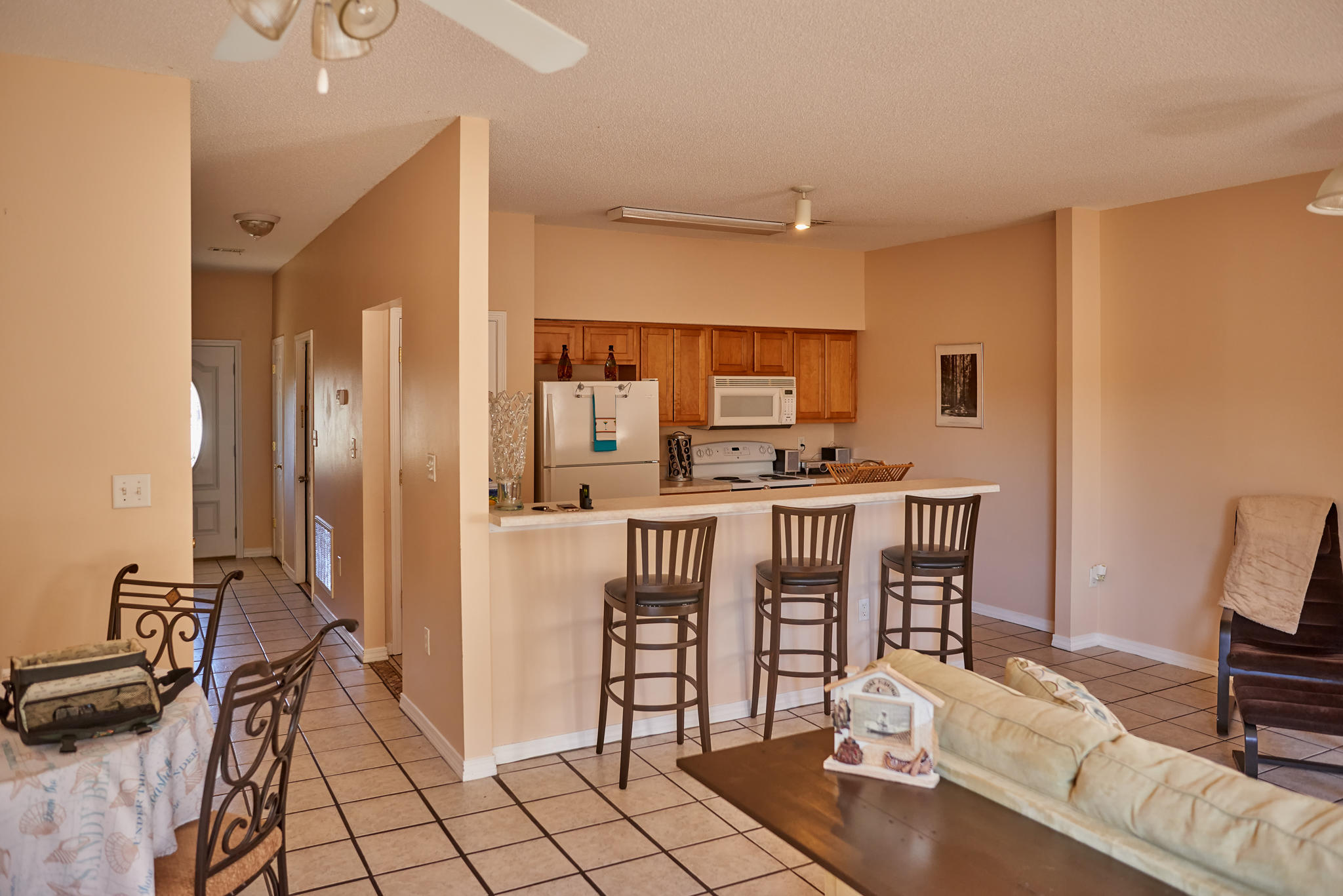 SANTA ROSA OAKS CONDOMINIUM - Residential