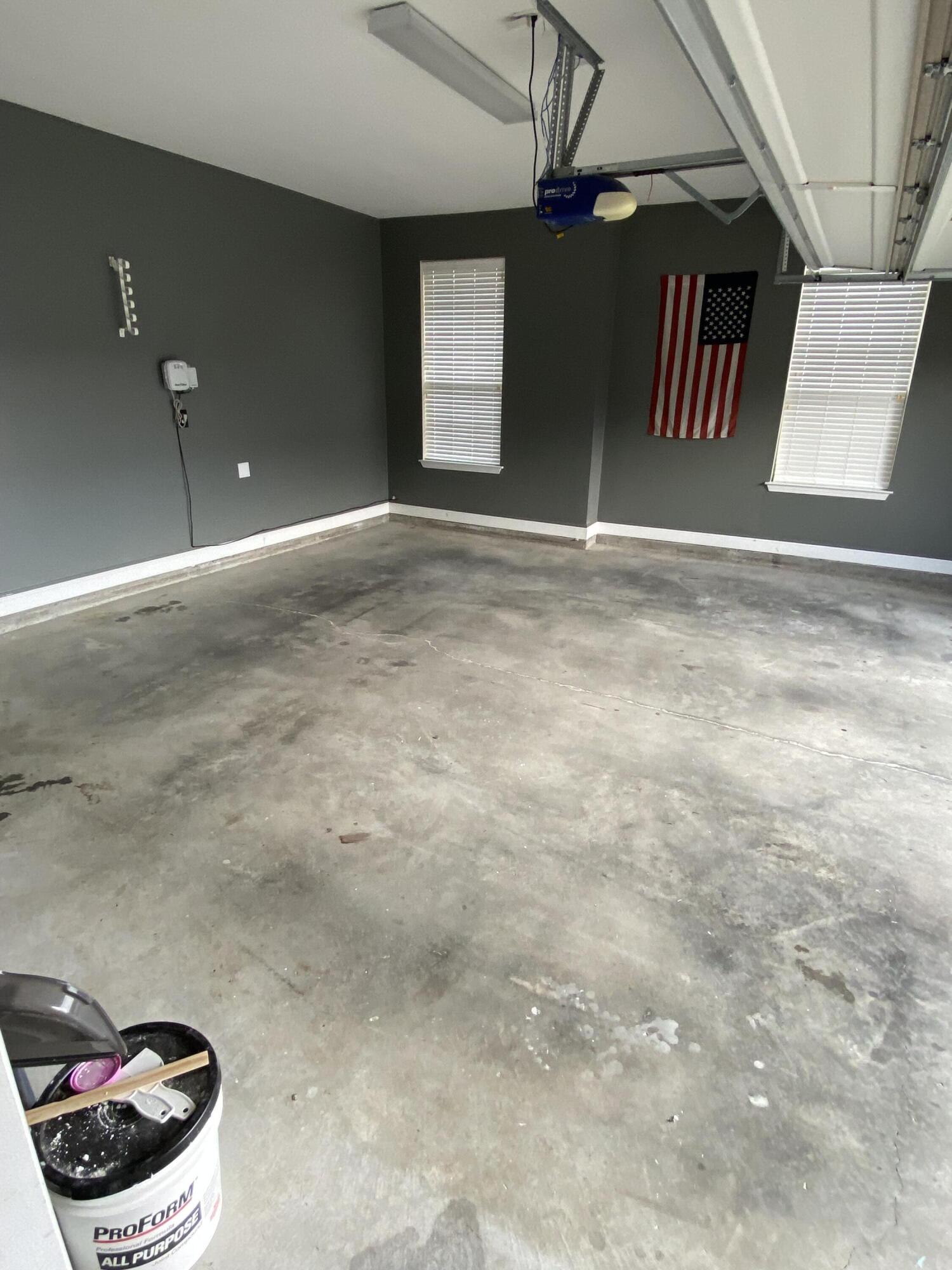 TREASURE ISLE ESTATES - Residential Lease