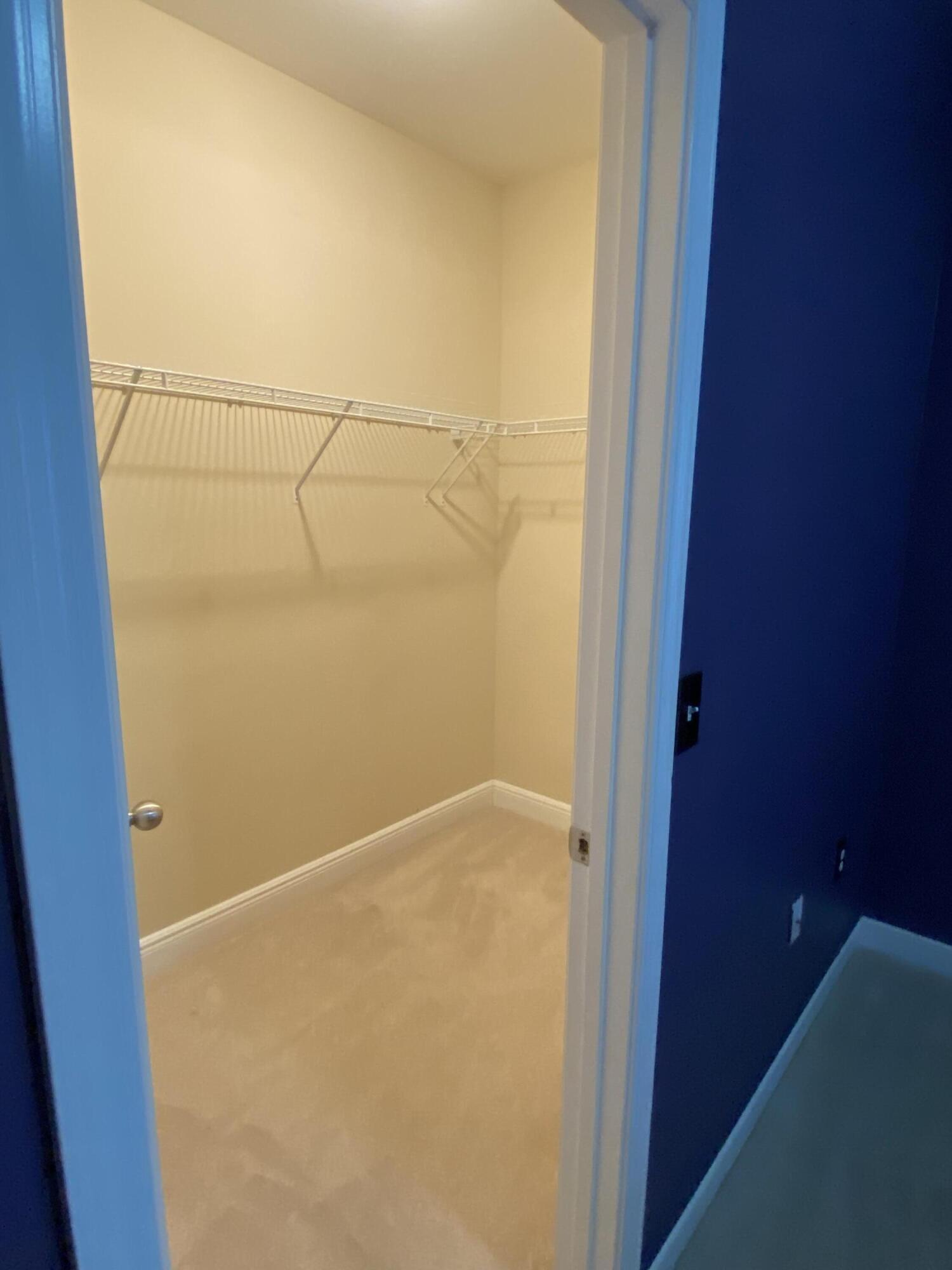 TREASURE ISLE ESTATES - Residential Lease