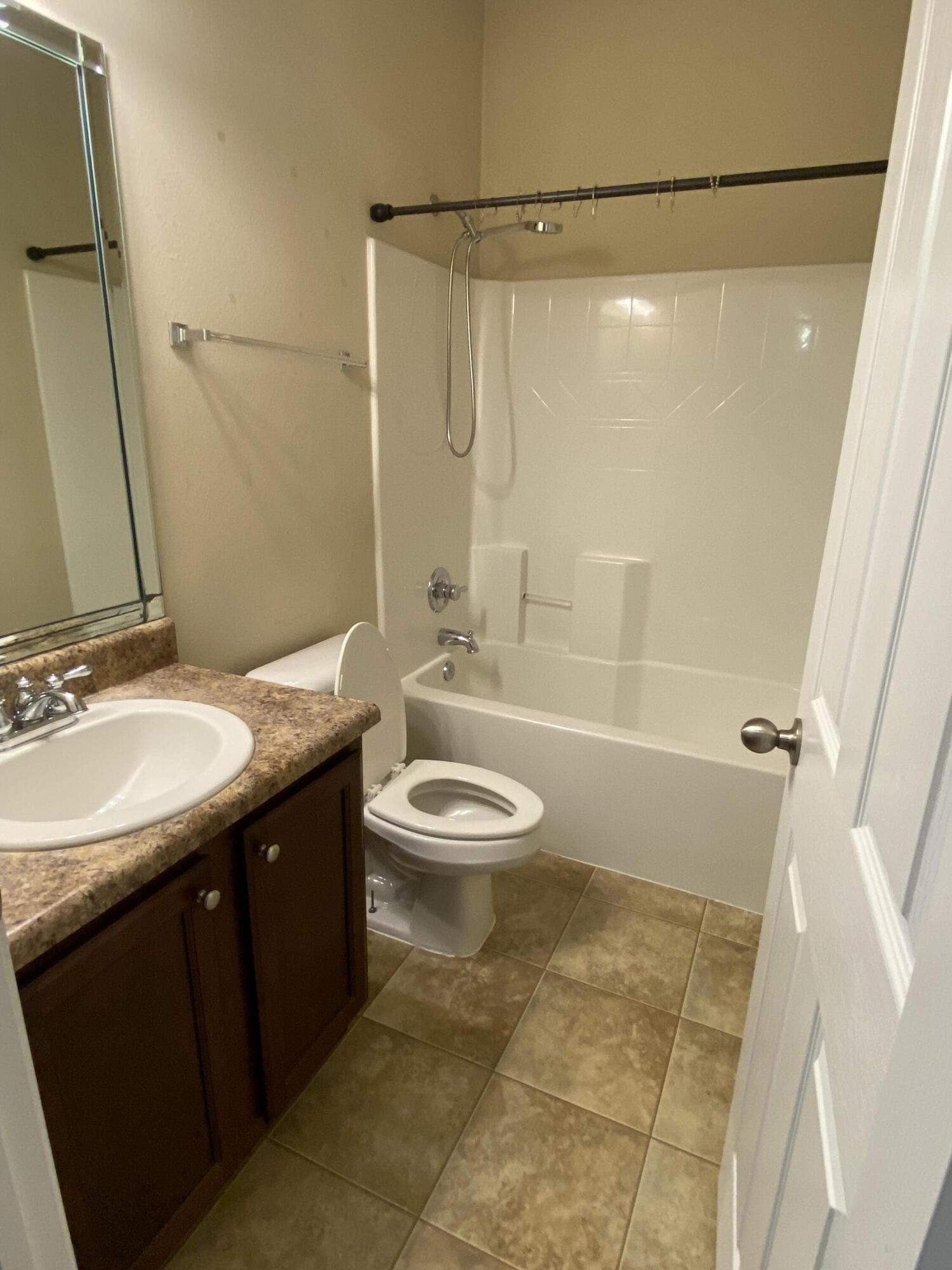 TREASURE ISLE ESTATES - Residential Lease