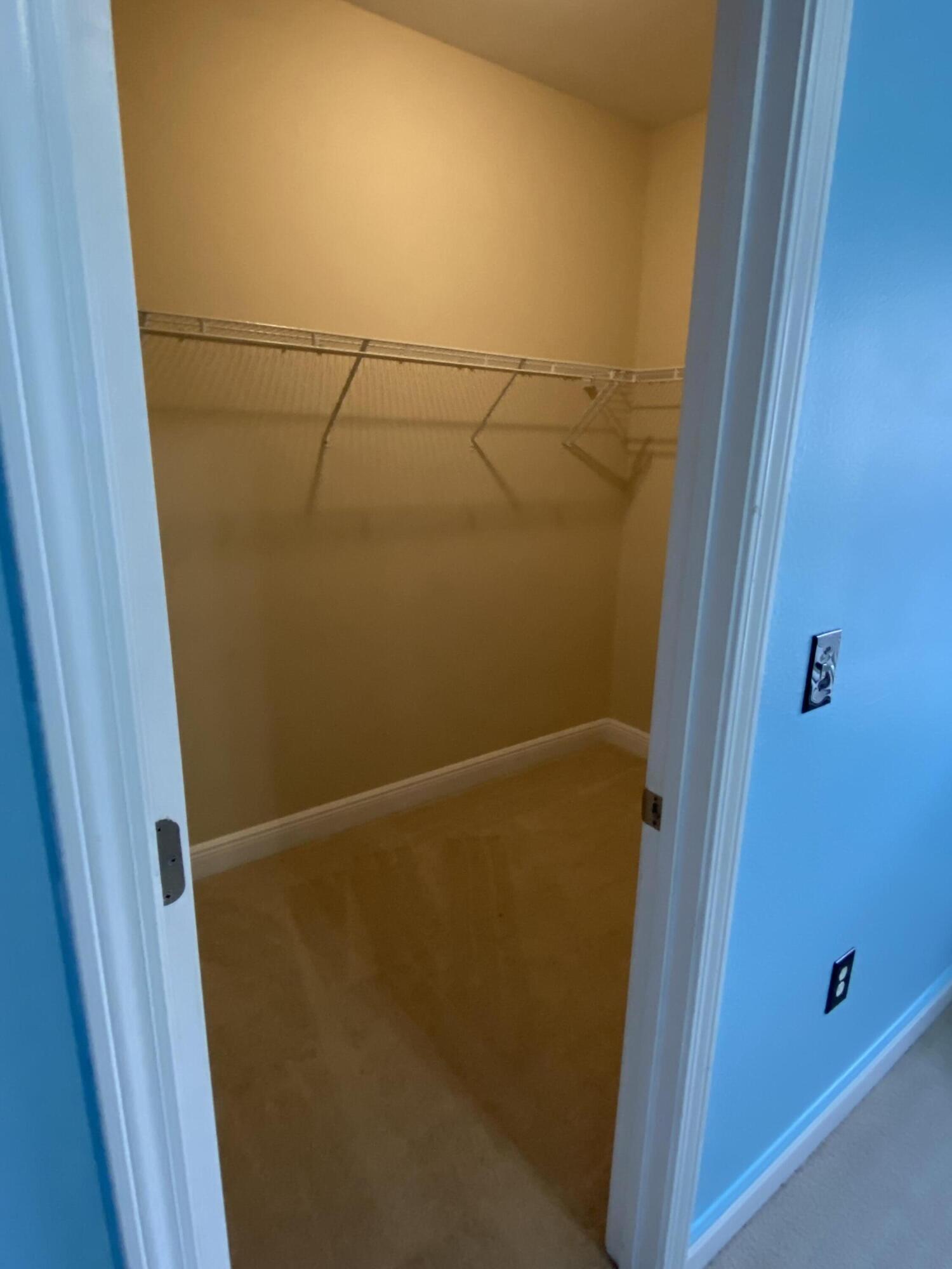 TREASURE ISLE ESTATES - Residential Lease