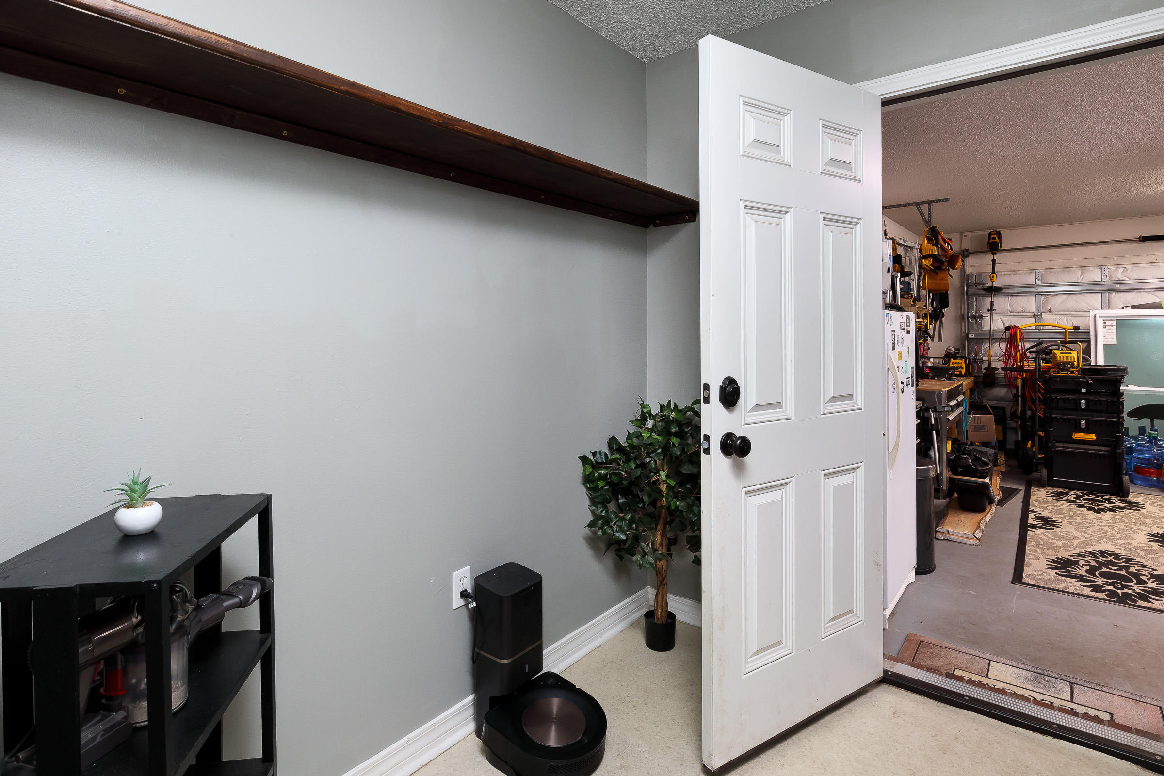 CASTELAR - Residential