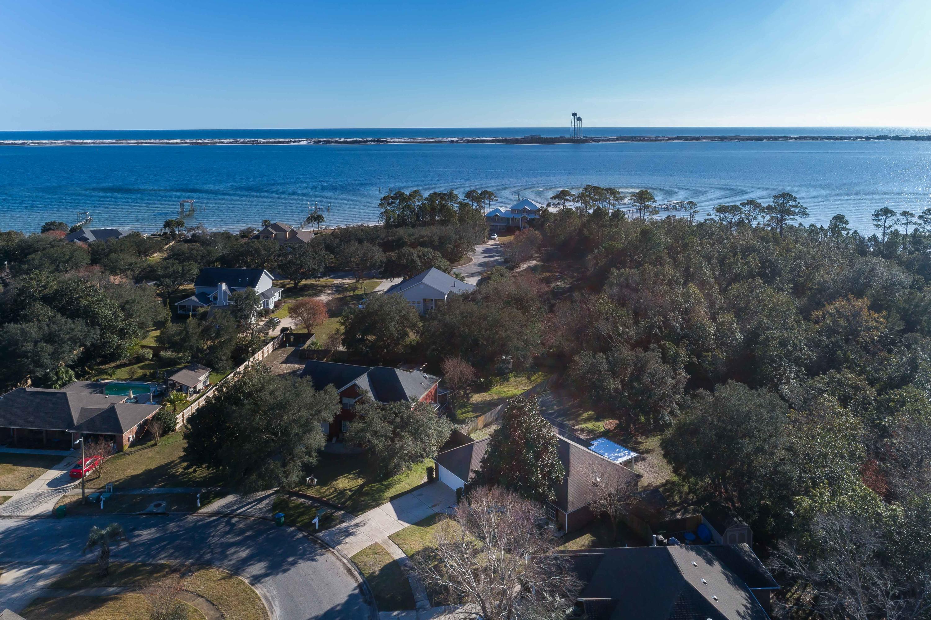 CASTELAR - Residential