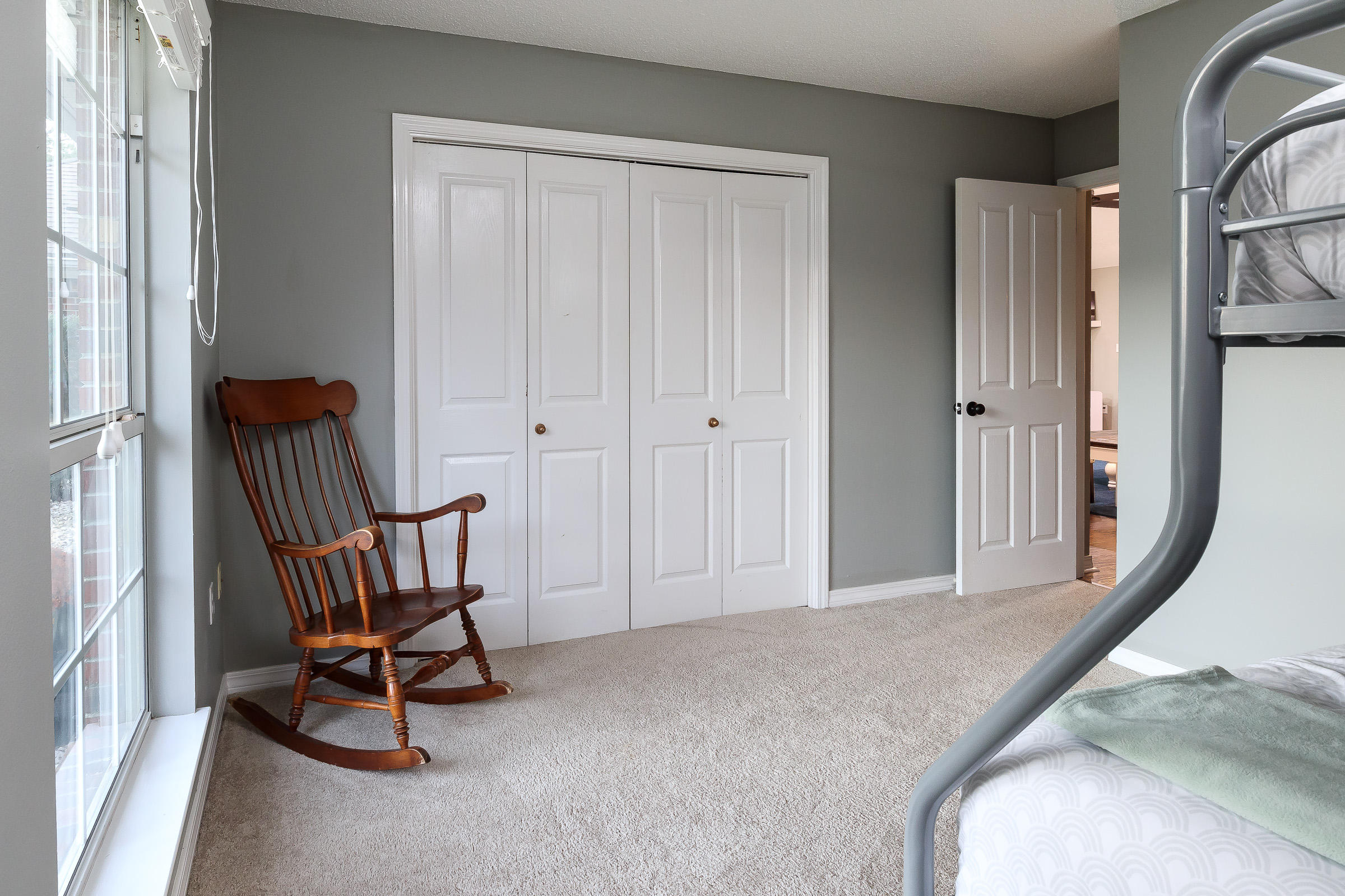 CASTELAR - Residential