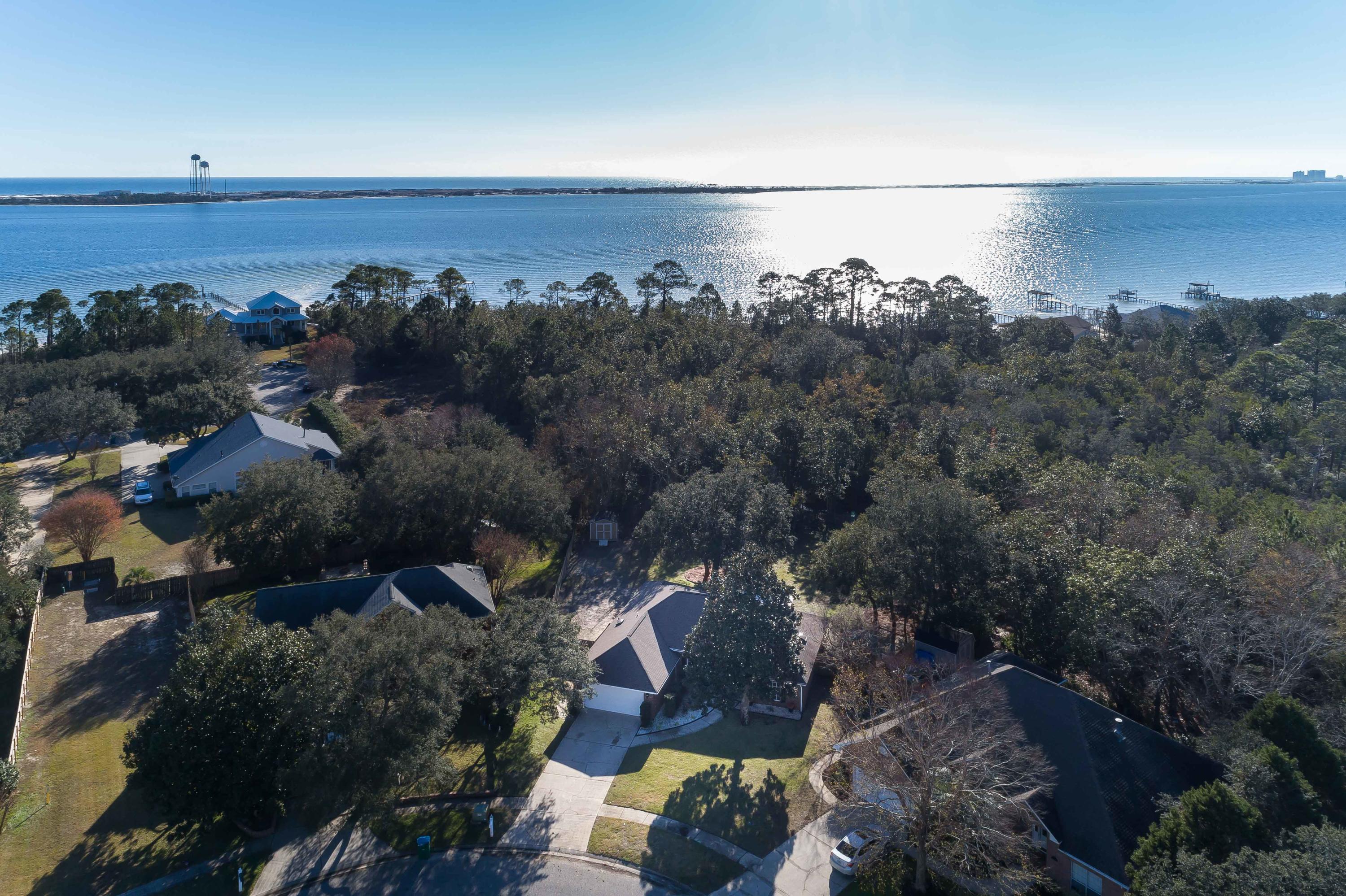 CASTELAR - Residential