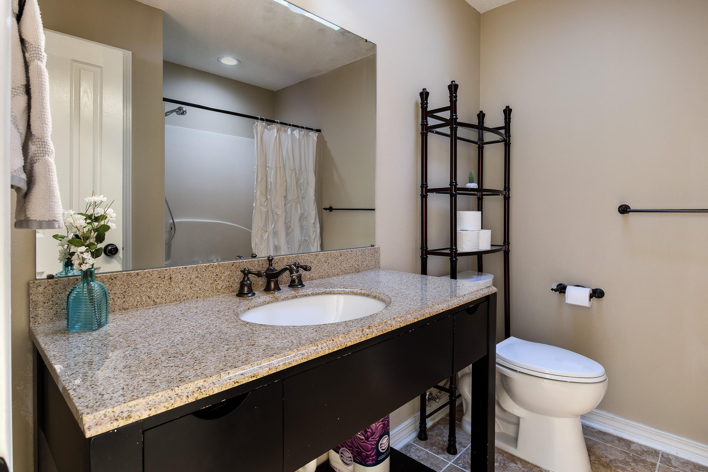 CASTELAR - Residential