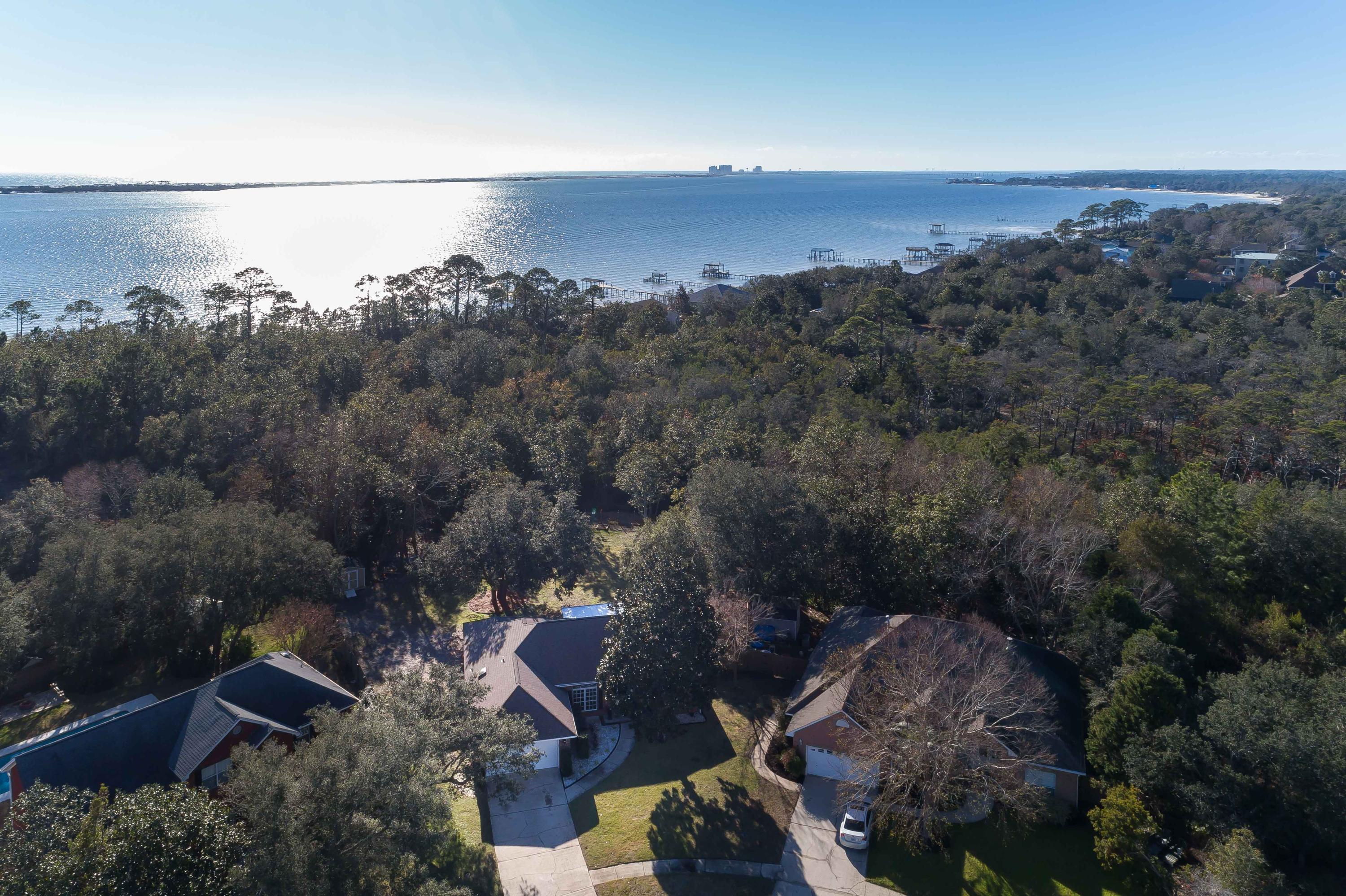 CASTELAR - Residential