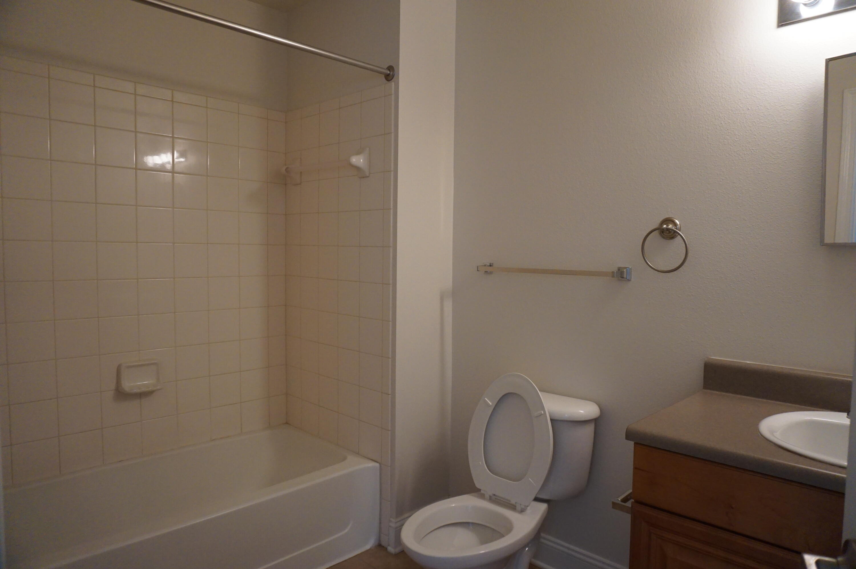 EAGLES LANDING S/D - Residential Lease