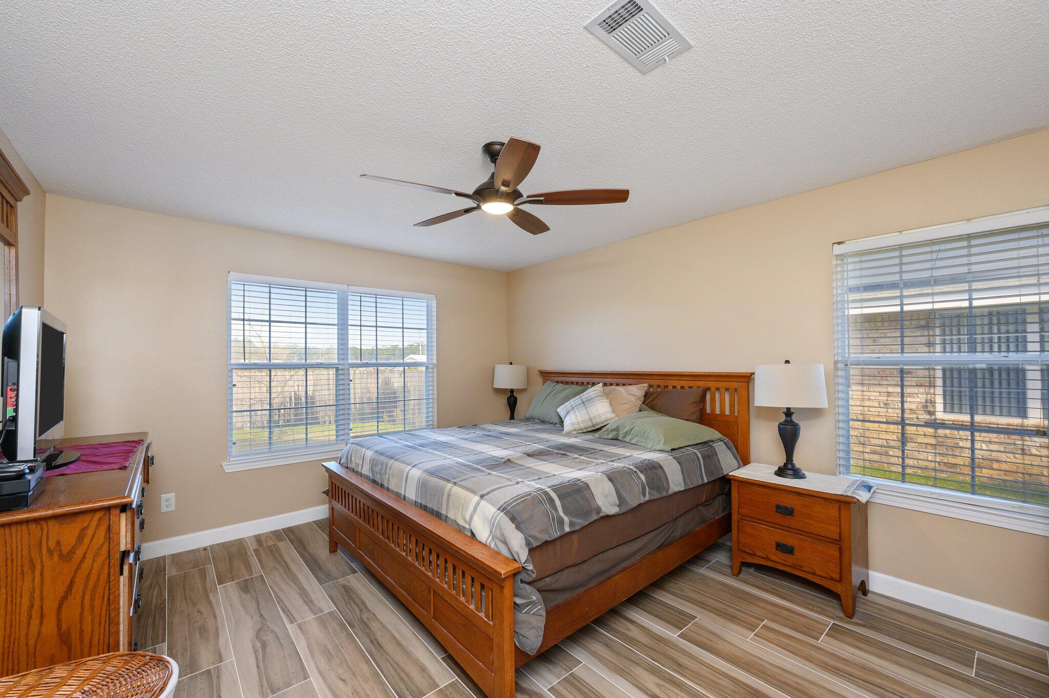 EMERALD VILLAGE S/D - Residential