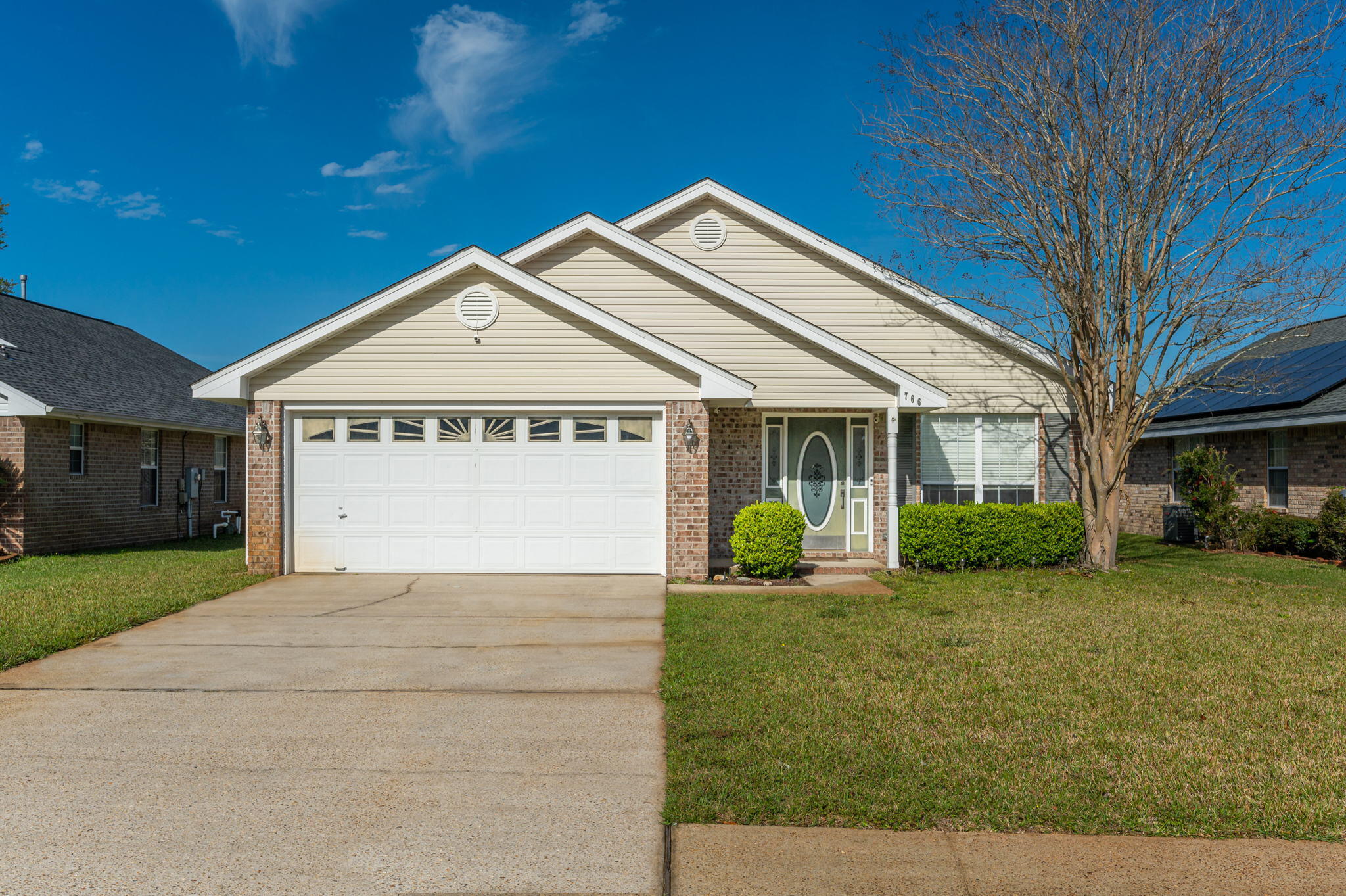 Conveniently located to Hurlburt field, you will love this 3-bedroom home.  Roof is 2015, HWH 2014 and HVAC 2011. Renovated in 2017 included all new kitchen, new plank tile flooring, new master bathroom, partially remodeled hall bathroom and mostly new lighting and fans.  Kitchen remodel included new cabinets, new appliances, new sink, new plumbing, and new granite countertops. The open kitchen is perfect for entertaining as it is open to the family room. Master bathroom includes a great whirlpool tub and walk-in tile shower, as well as new cabinets, plumbing and sinks. This home offers vaulted ceilings and open floor plan. Outside is a 4-zone sprinkler system.  And the seller just renewed the termite bond on the property with EnSec, which is transferable.