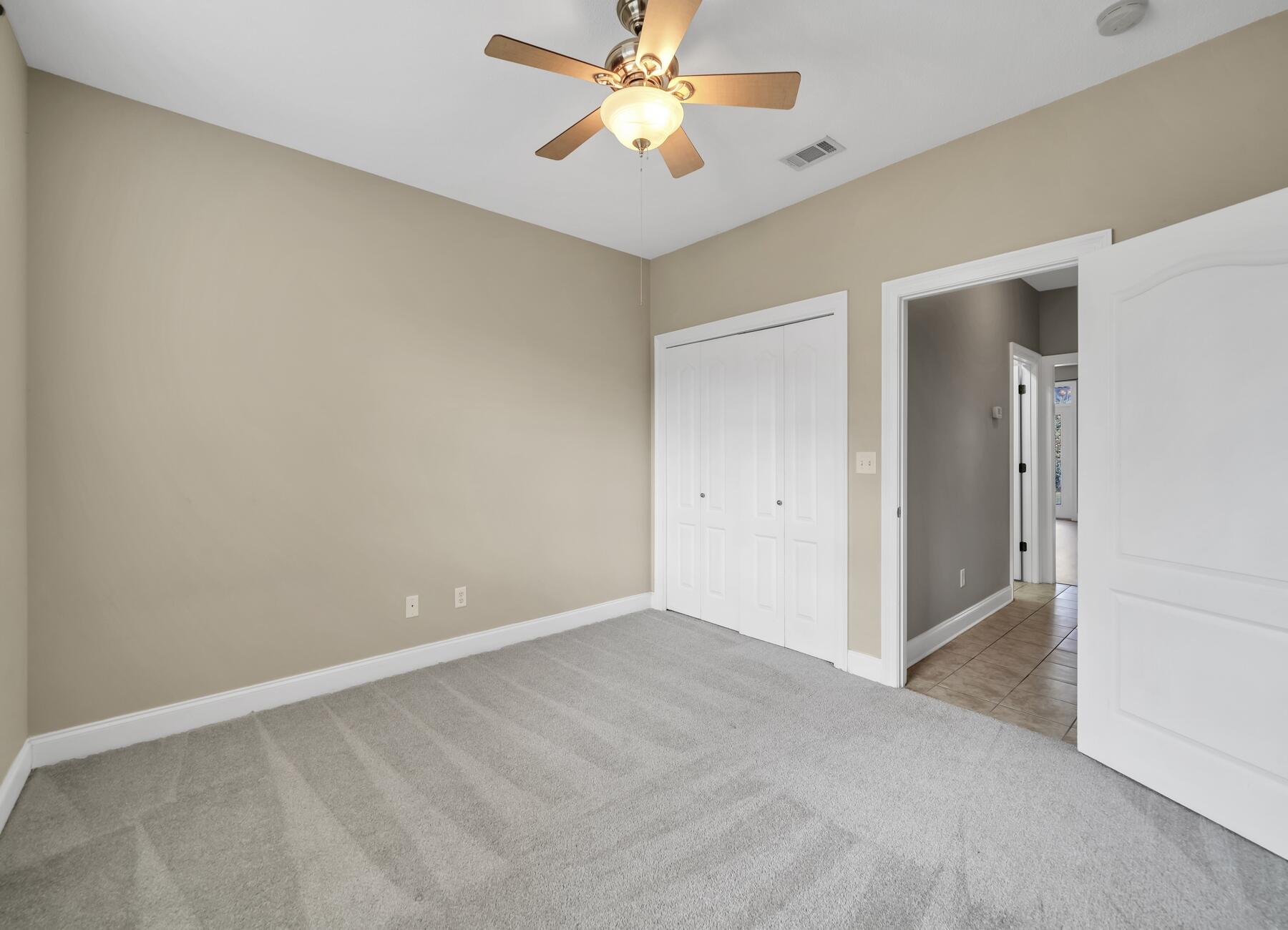 SHADOW PINES - Residential Lease