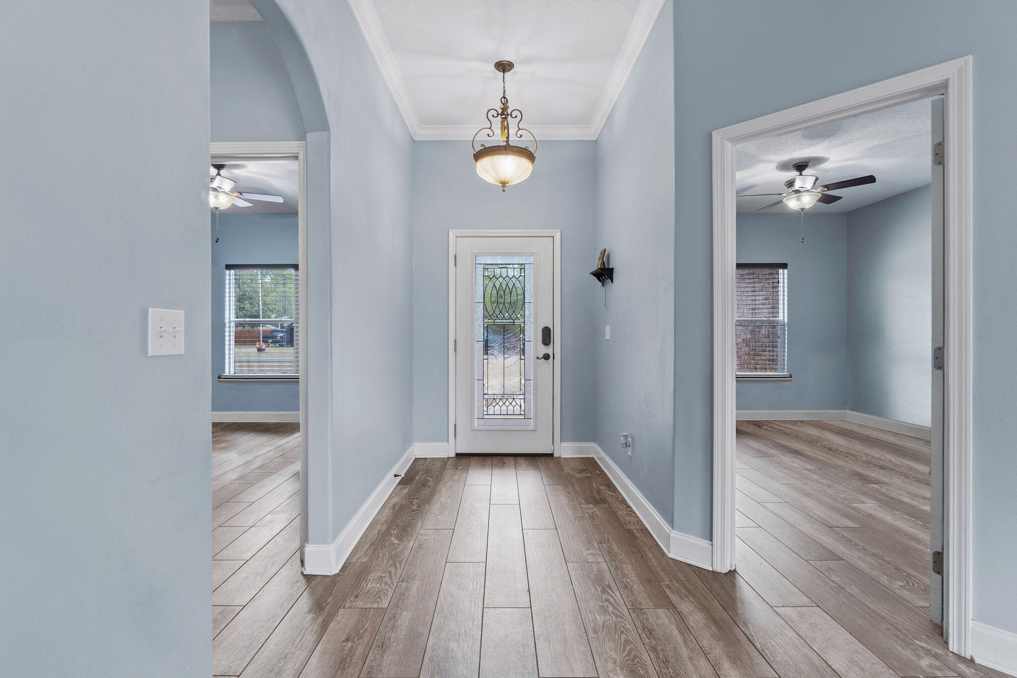 CRESCENT SHORES - Residential