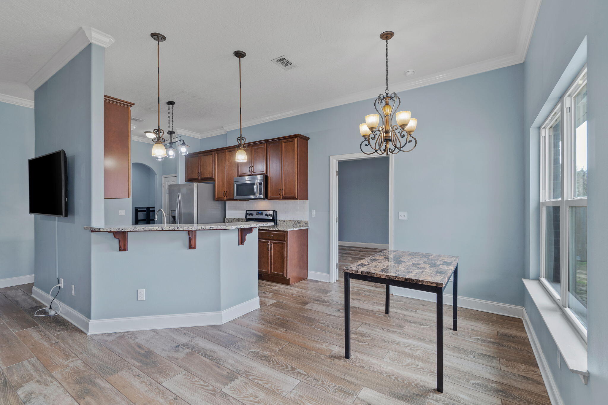 CRESCENT SHORES - Residential