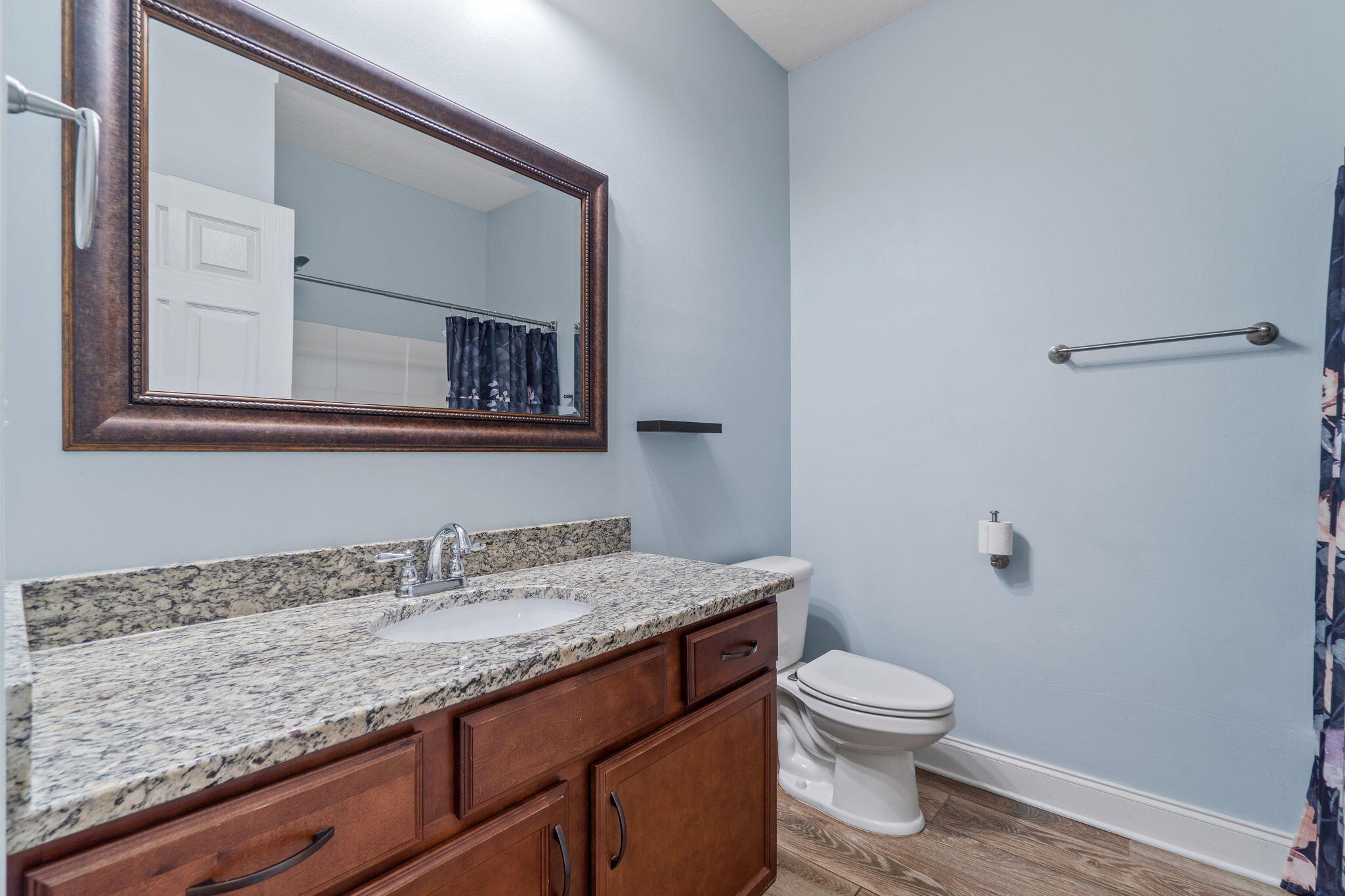 CRESCENT SHORES - Residential