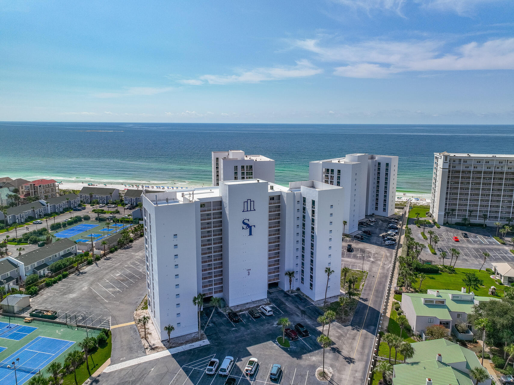 SHORELINE TOWERS 3 - Residential