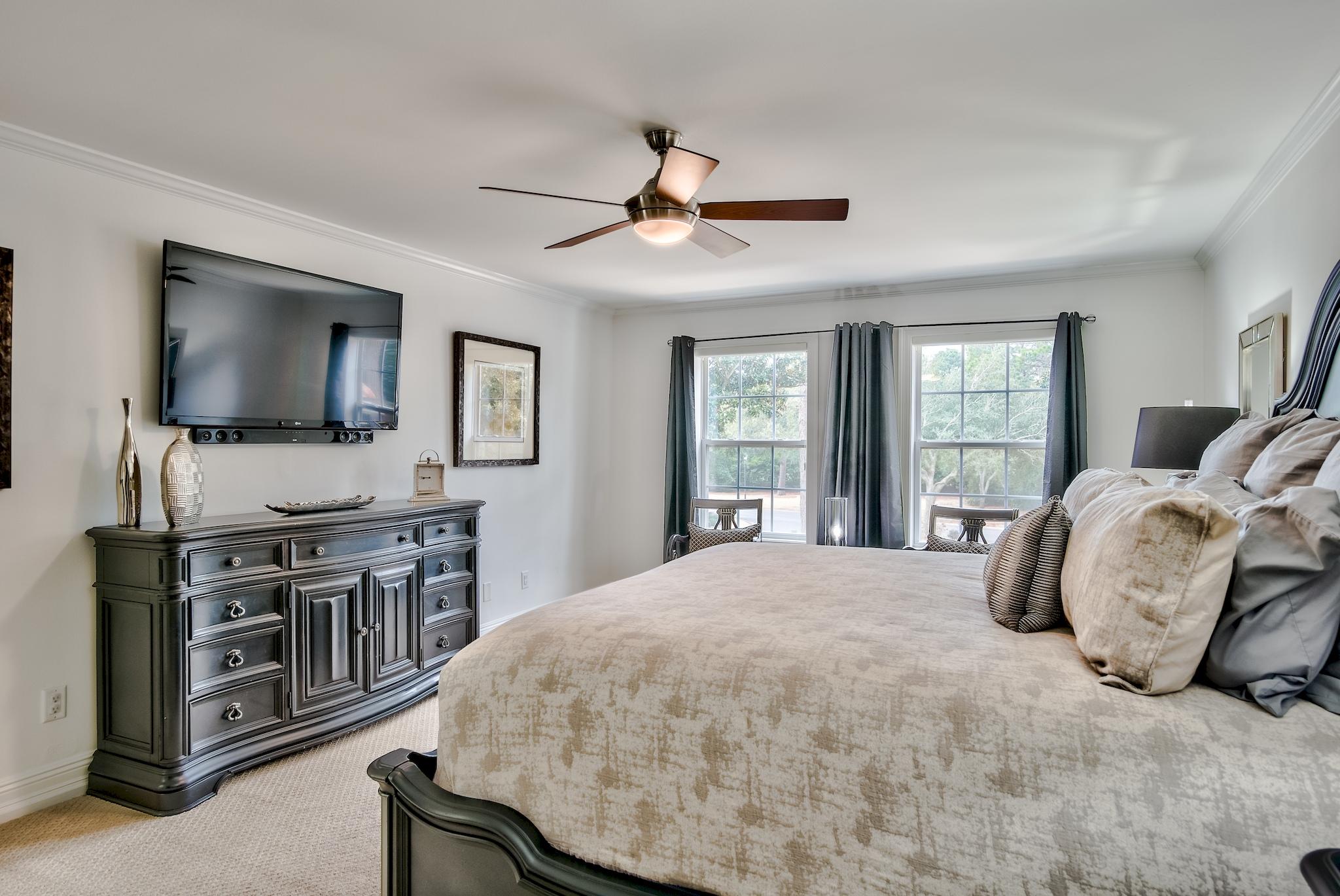 Burnt Pine - Residential